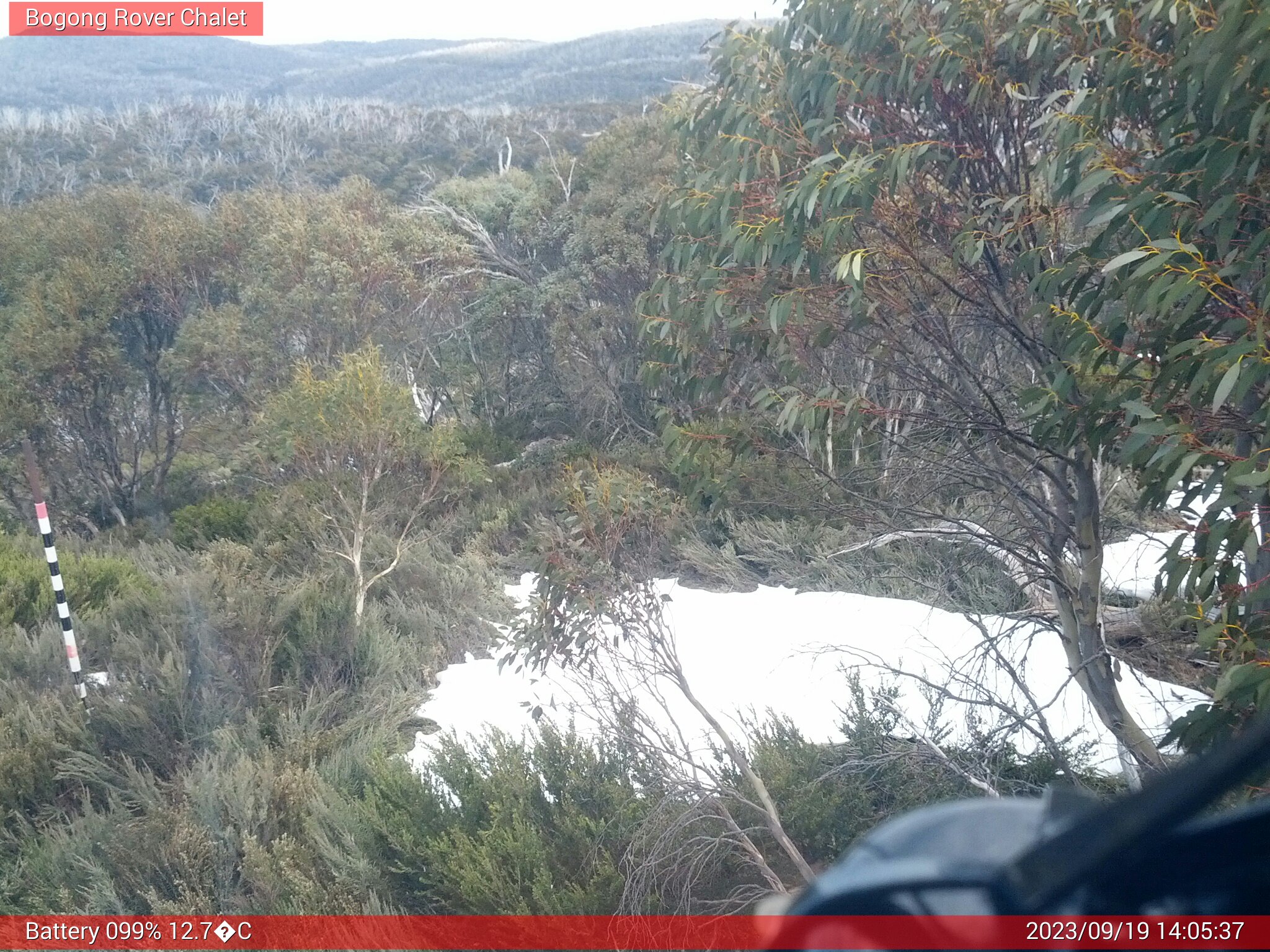 Bogong Web Cam 2:05pm Tuesday 19th of September 2023