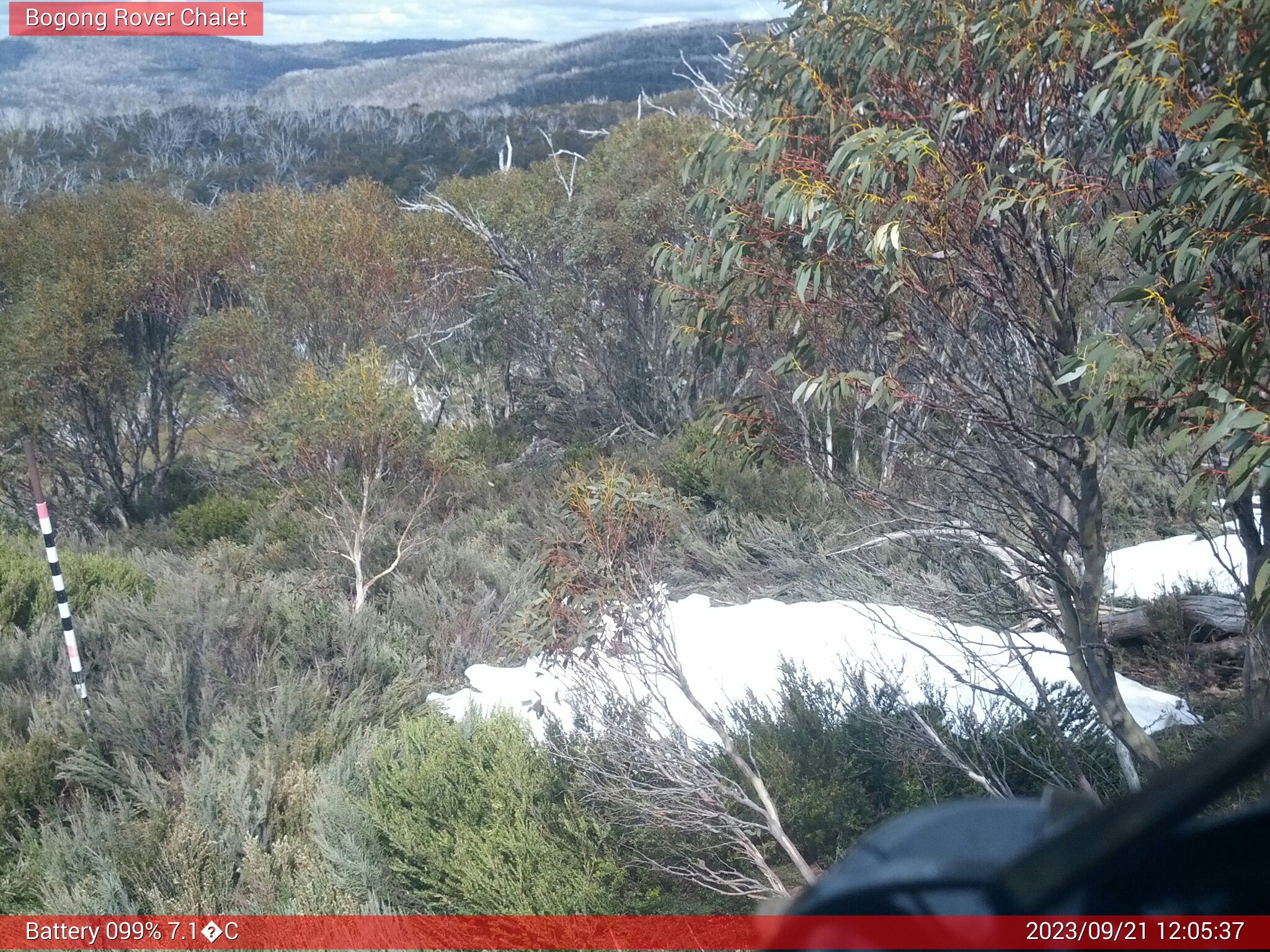 Bogong Web Cam 12:05pm Thursday 21st of September 2023