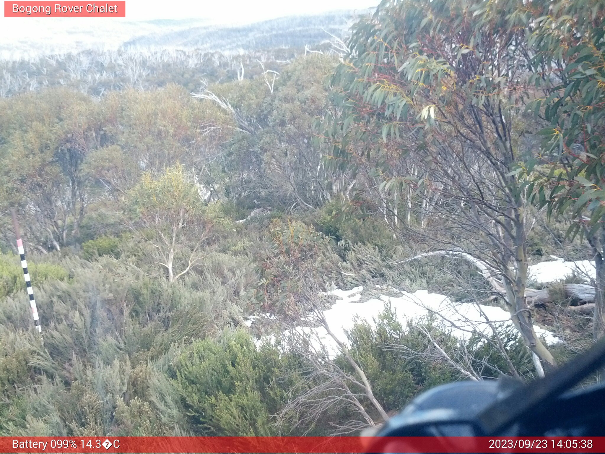 Bogong Web Cam 2:05pm Saturday 23rd of September 2023