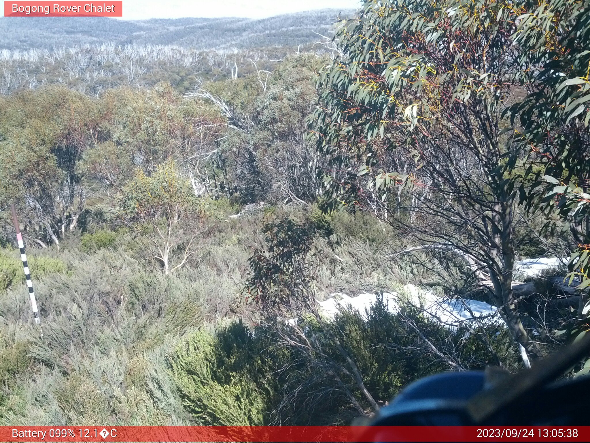 Bogong Web Cam 1:05pm Sunday 24th of September 2023