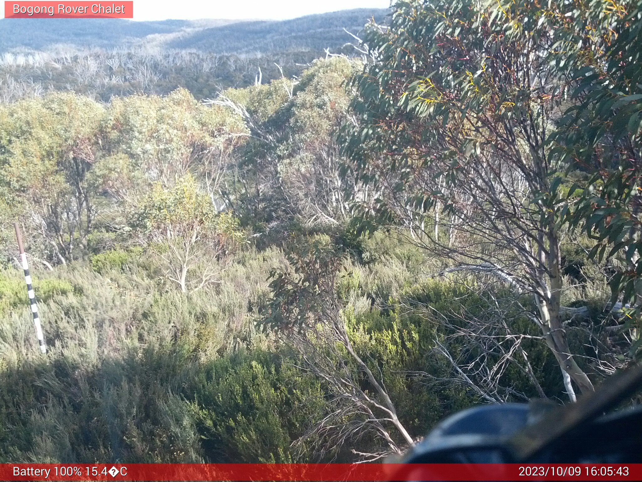 Bogong Web Cam 4:05pm Monday 9th of October 2023