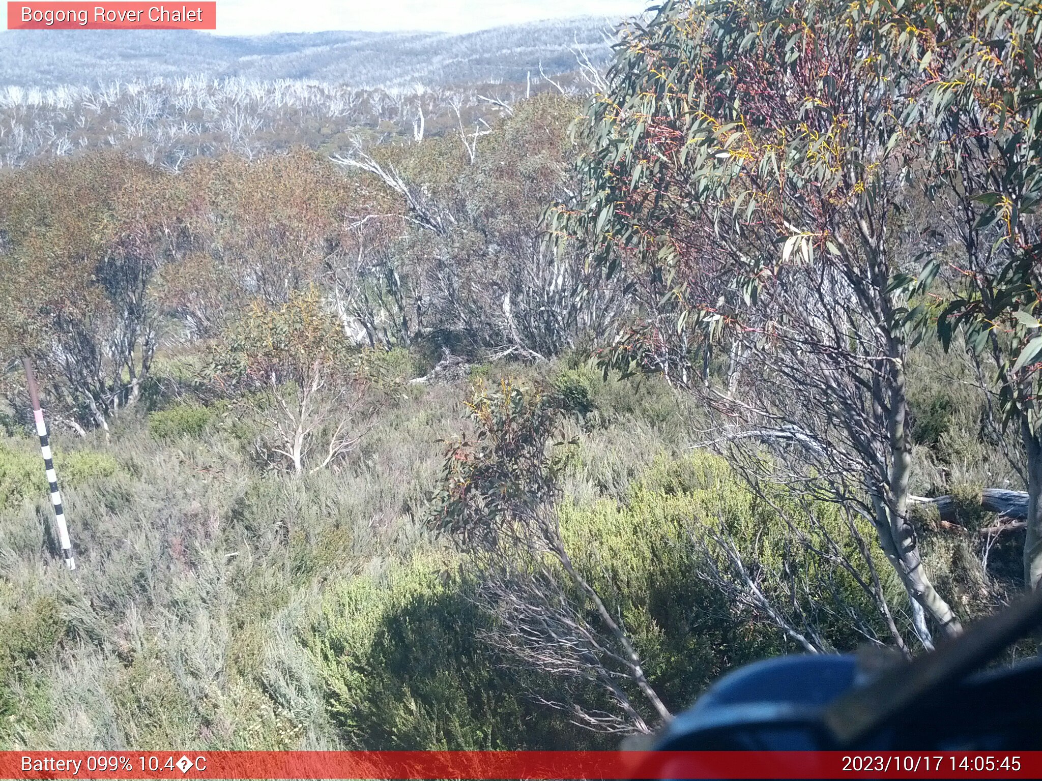 Bogong Web Cam 2:05pm Tuesday 17th of October 2023