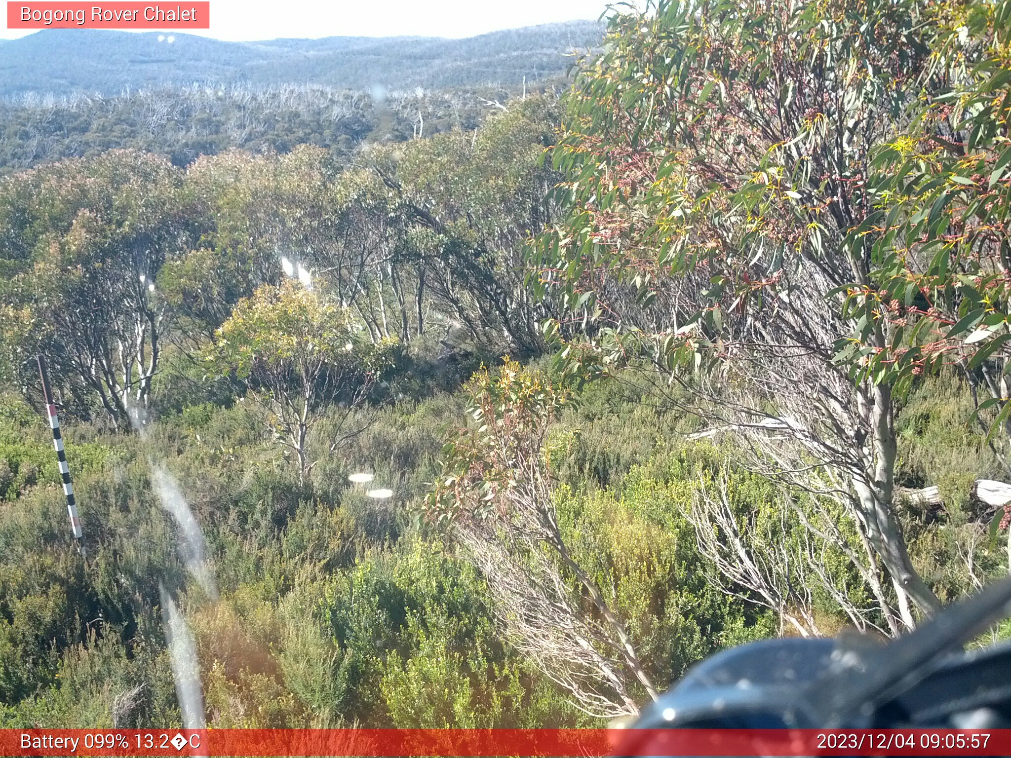 Bogong Web Cam 9:05am Monday 4th of December 2023