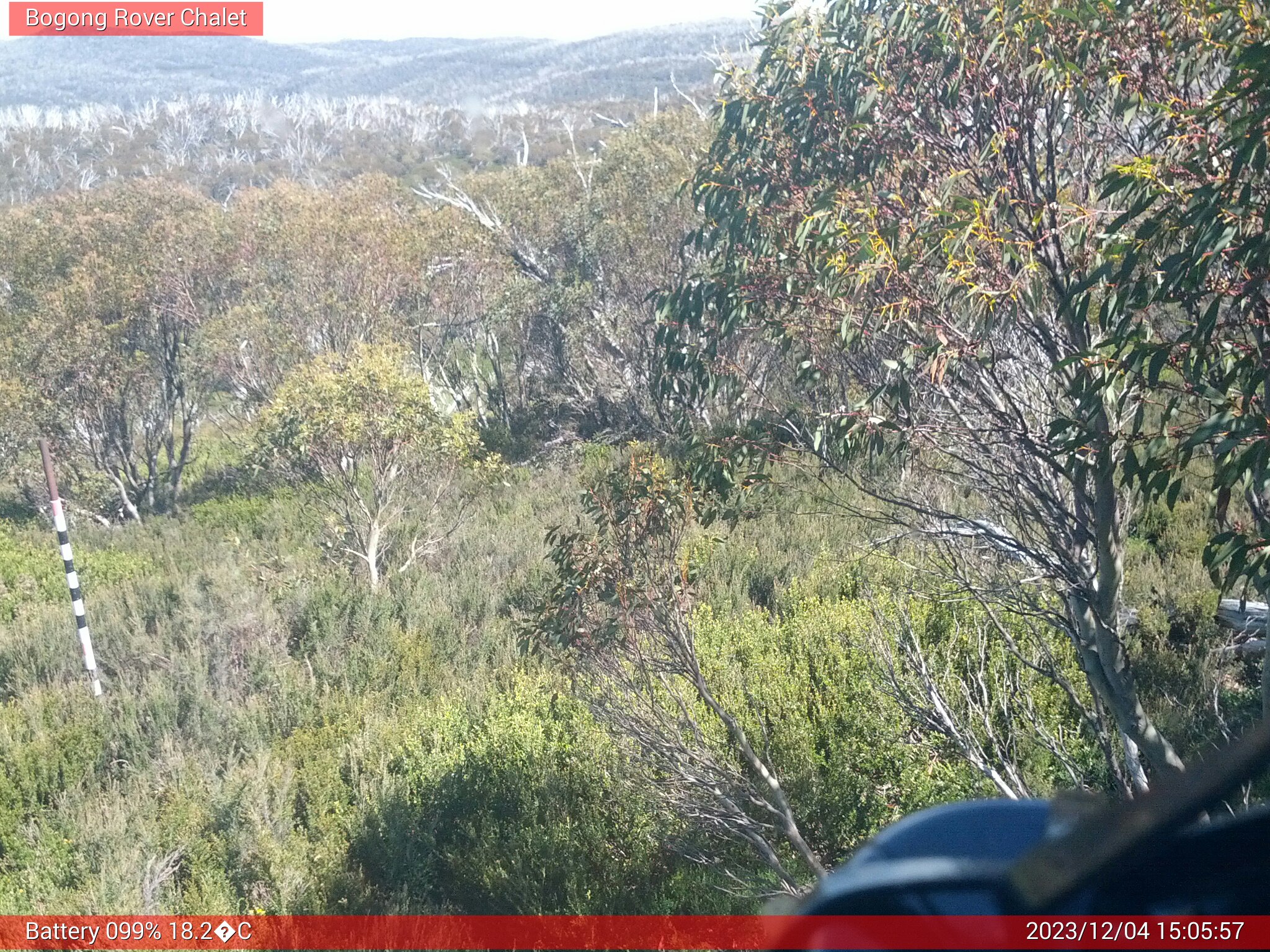 Bogong Web Cam 3:05pm Monday 4th of December 2023