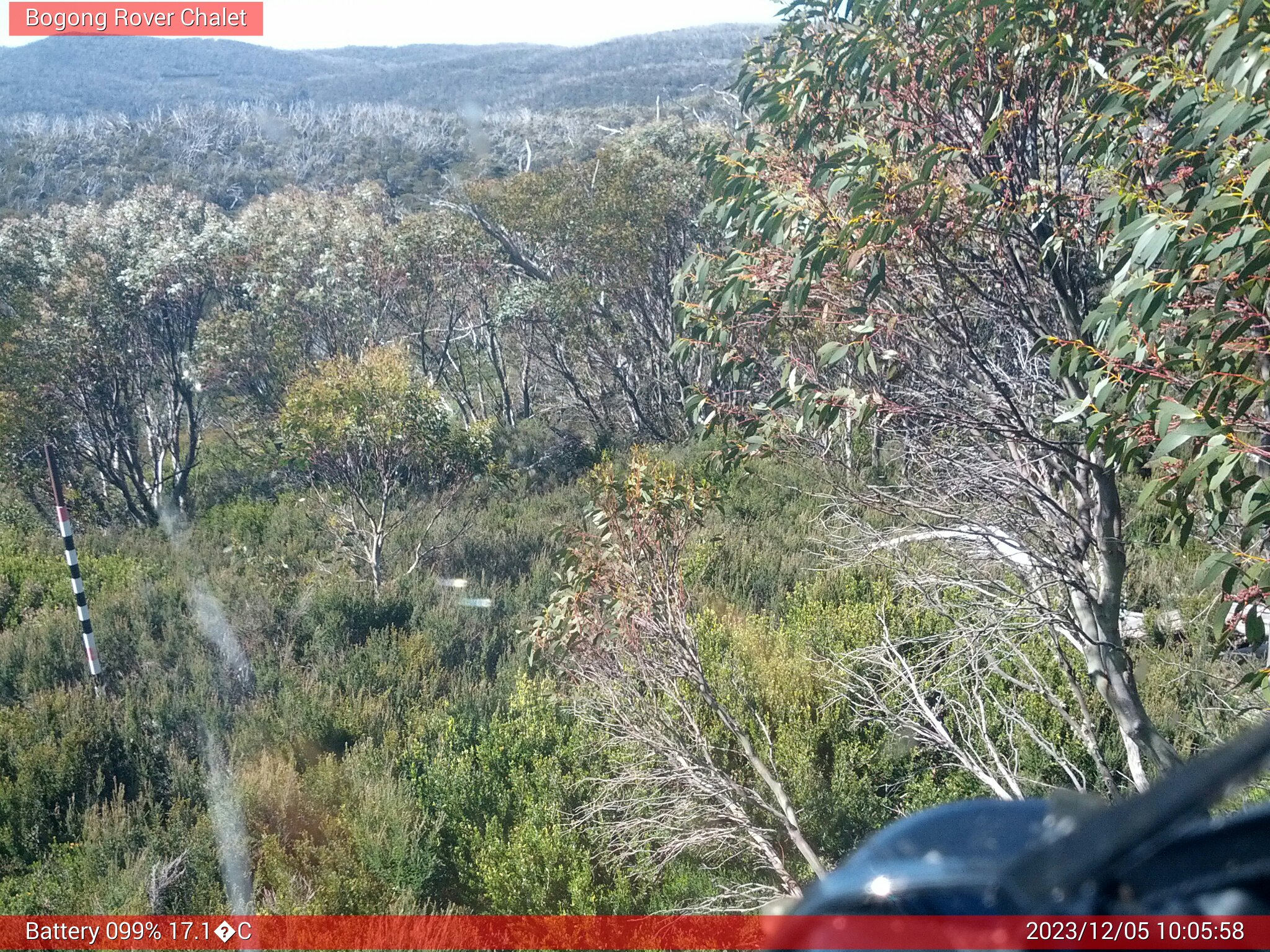 Bogong Web Cam 10:05am Tuesday 5th of December 2023