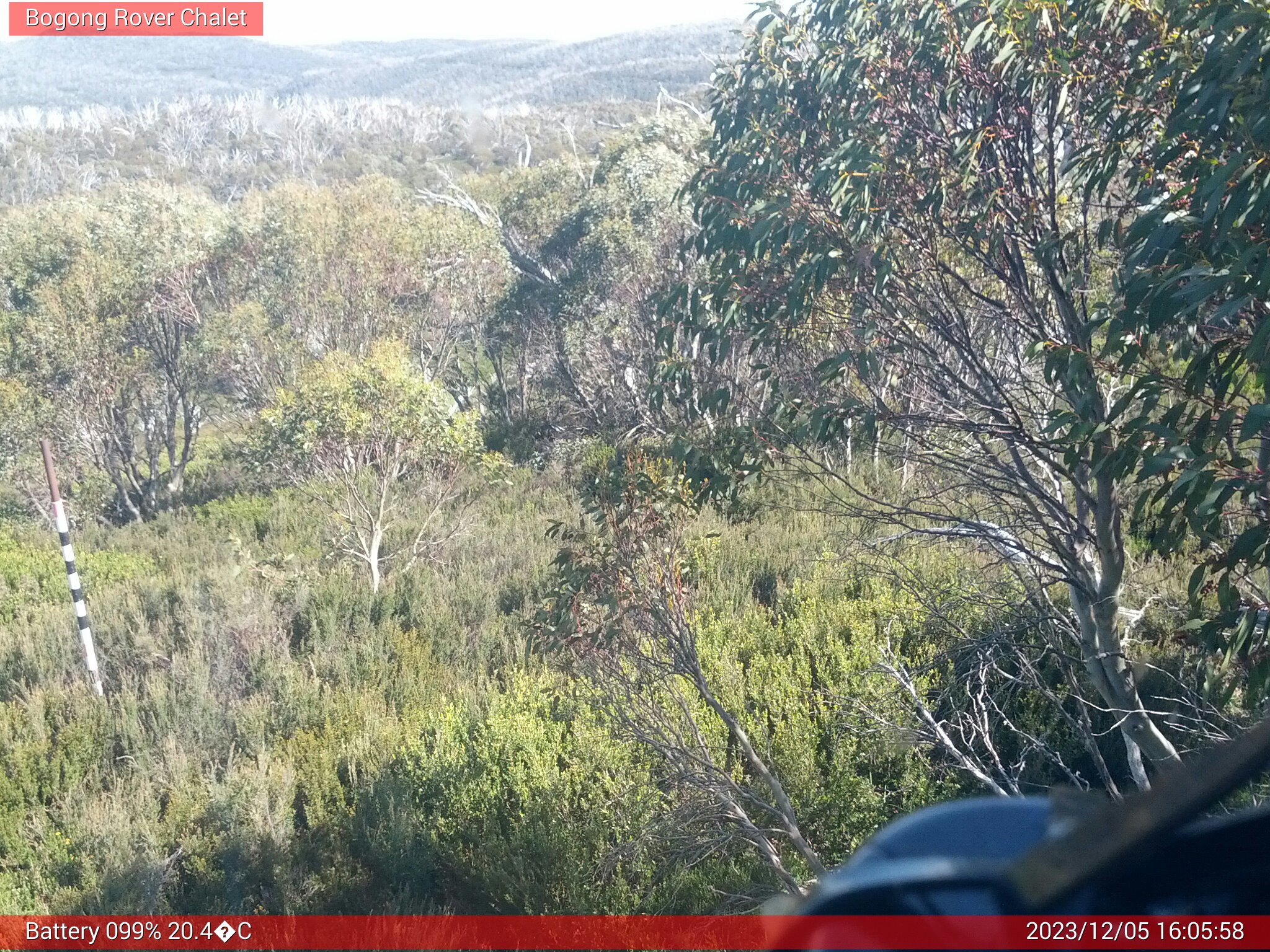 Bogong Web Cam 4:05pm Tuesday 5th of December 2023