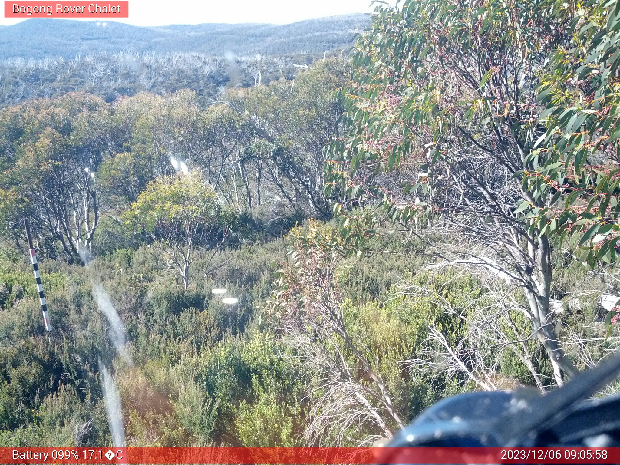 Bogong Web Cam 9:05am Wednesday 6th of December 2023