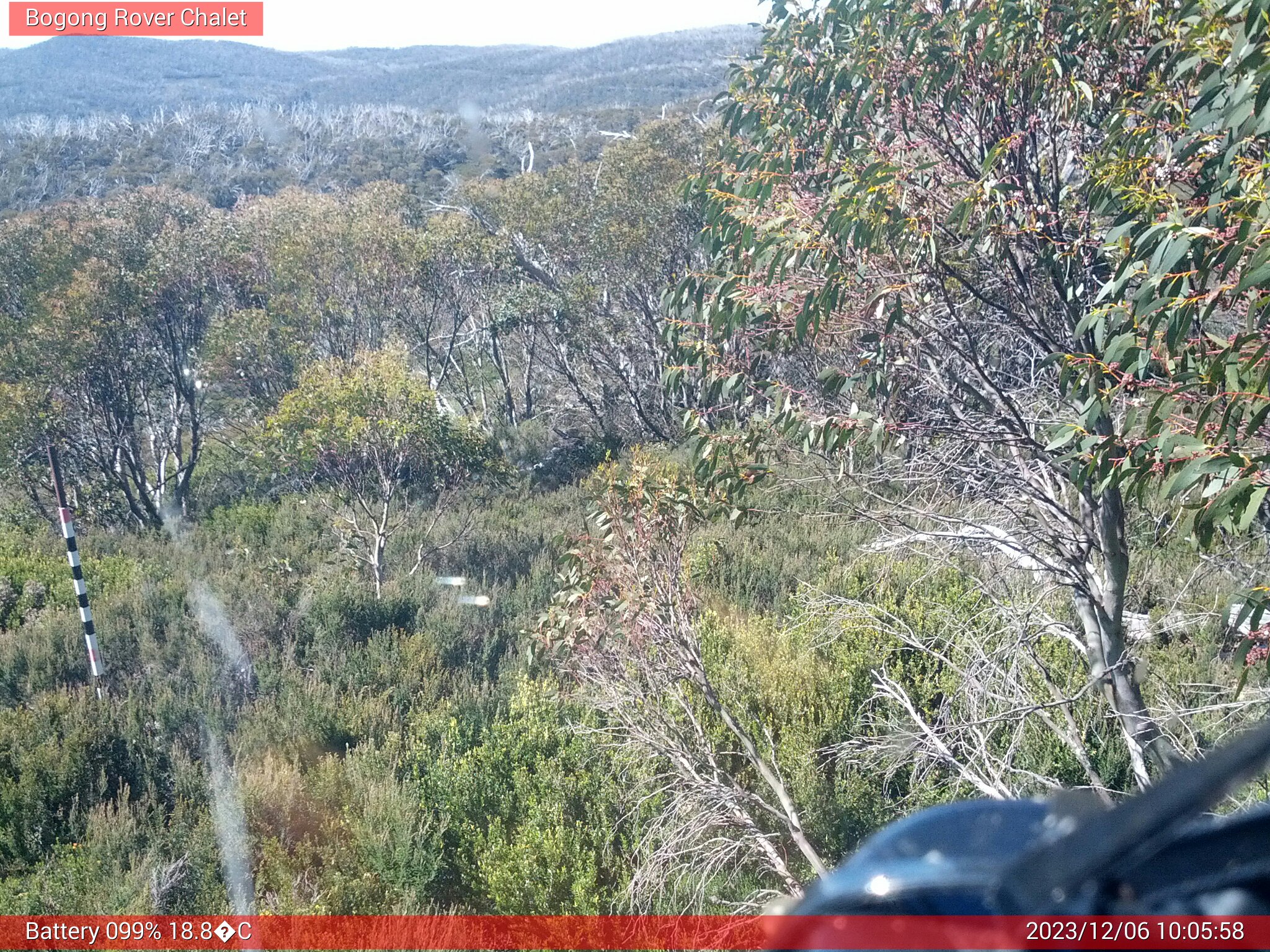 Bogong Web Cam 10:05am Wednesday 6th of December 2023