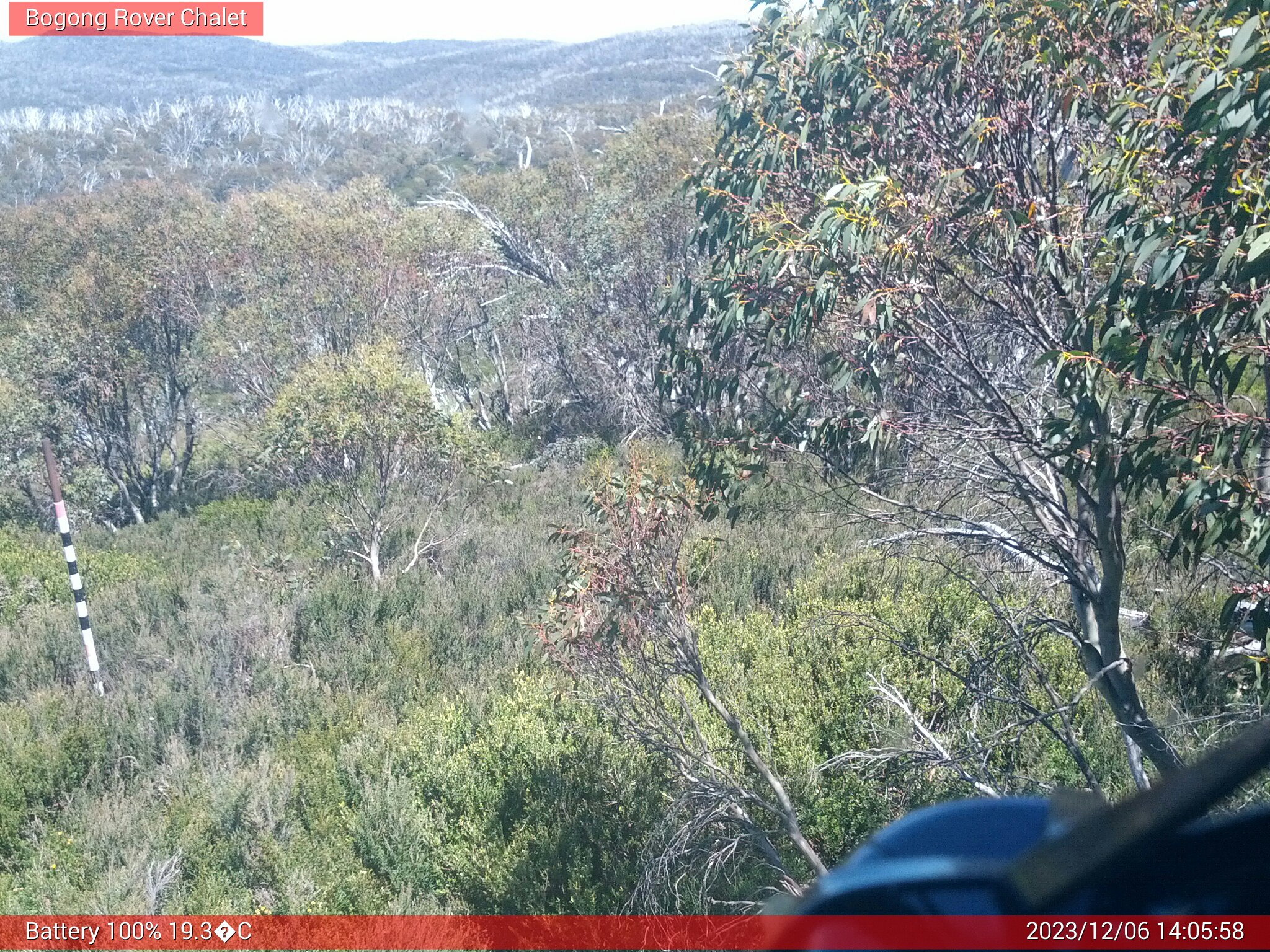 Bogong Web Cam 2:05pm Wednesday 6th of December 2023