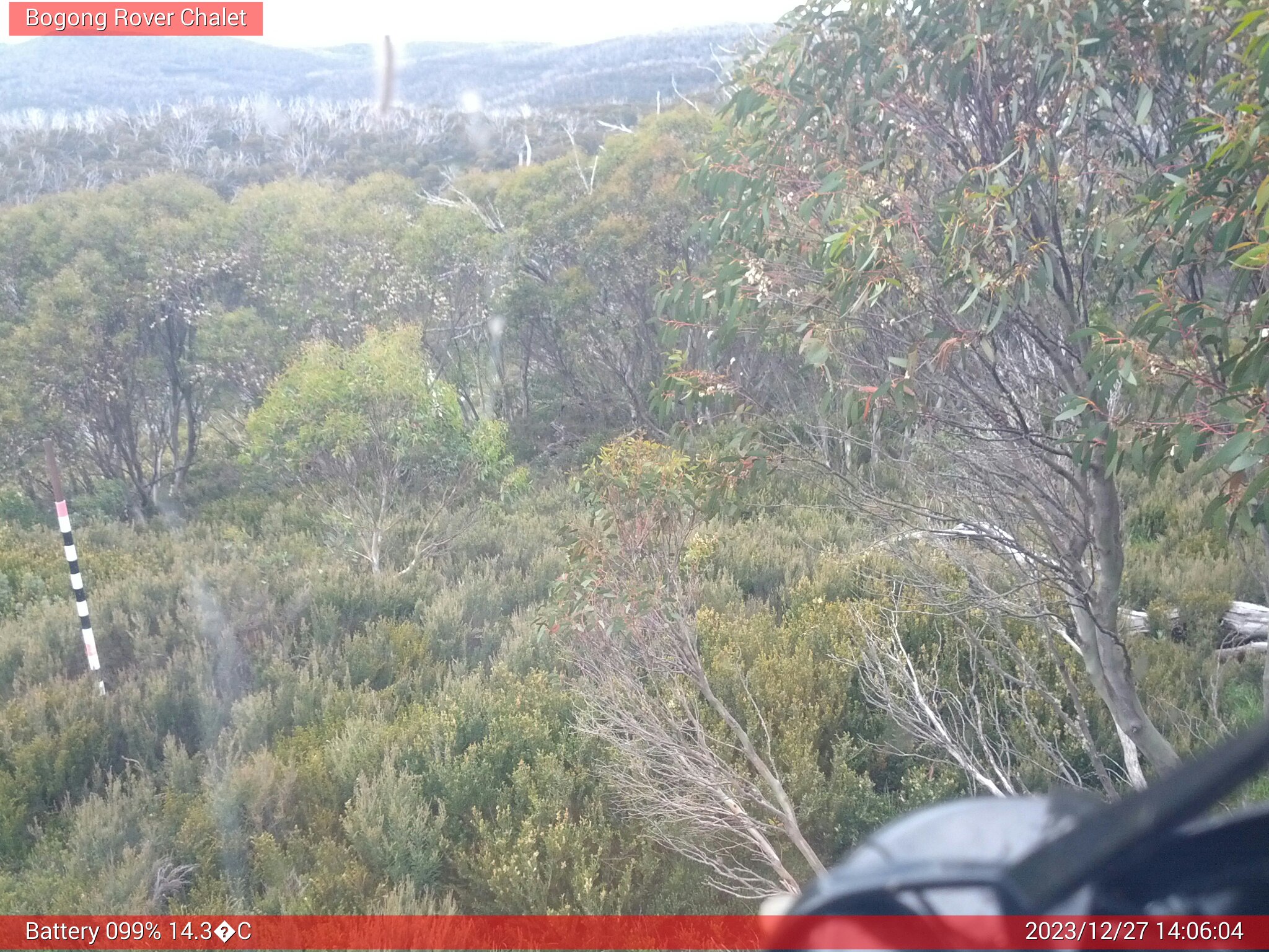 Bogong Web Cam 2:06pm Wednesday 27th of December 2023