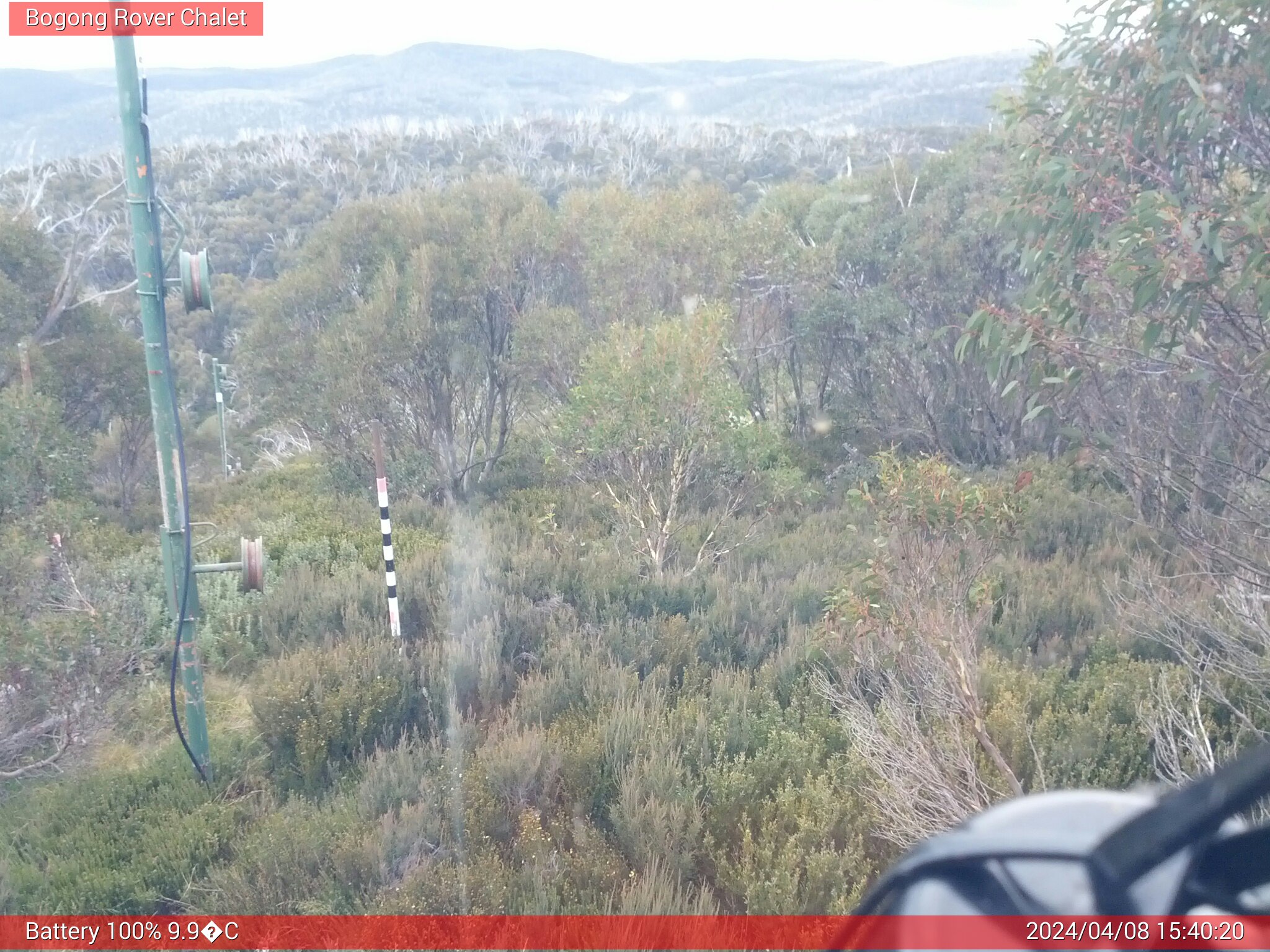 Bogong Web Cam 3:40pm Monday 8th of April 2024