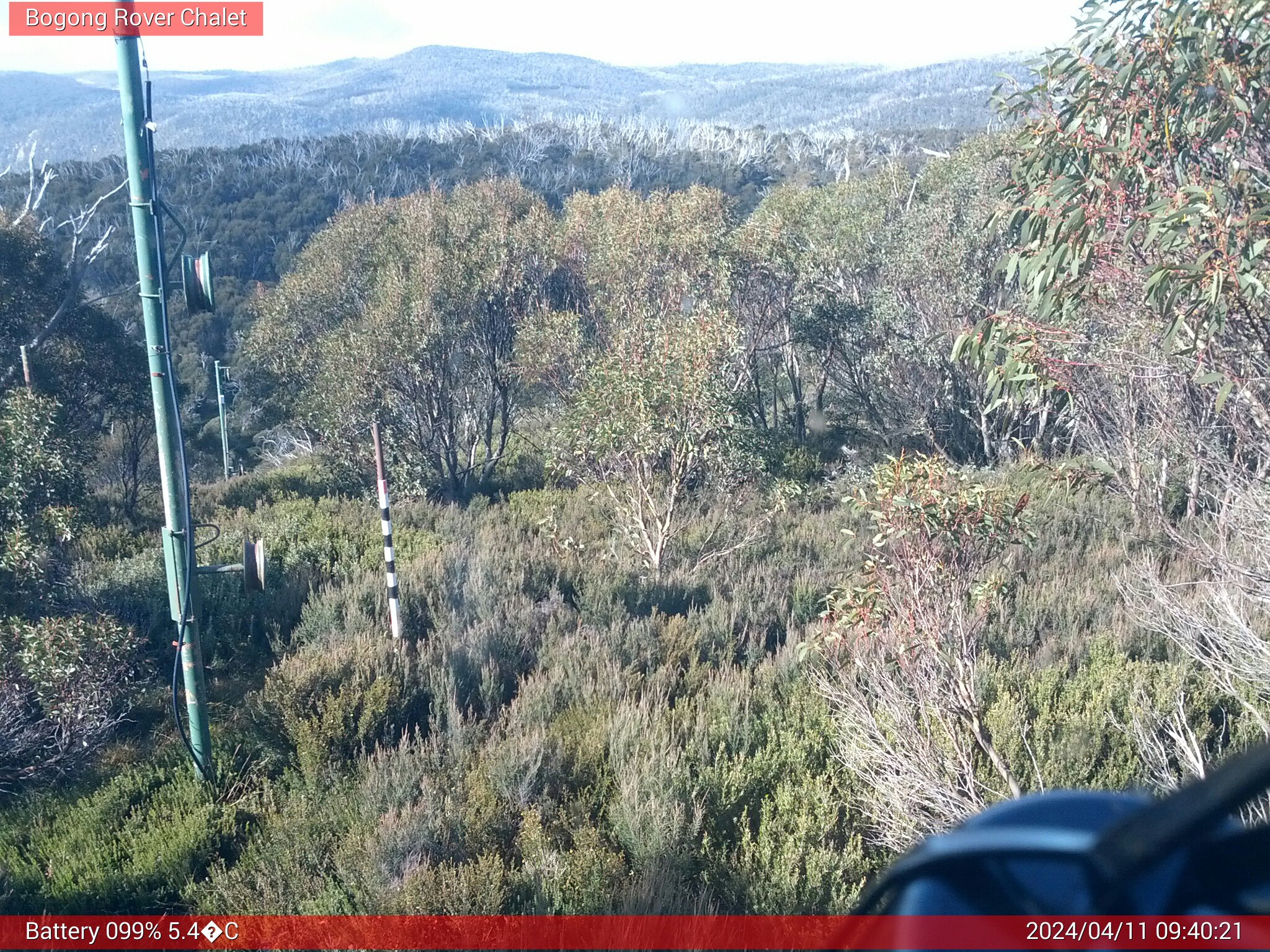 Bogong Web Cam 9:40am Thursday 11th of April 2024