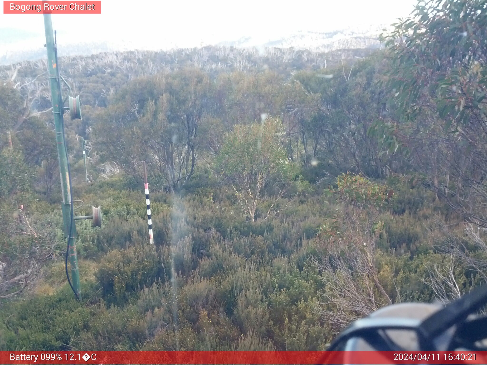 Bogong Web Cam 4:40pm Thursday 11th of April 2024