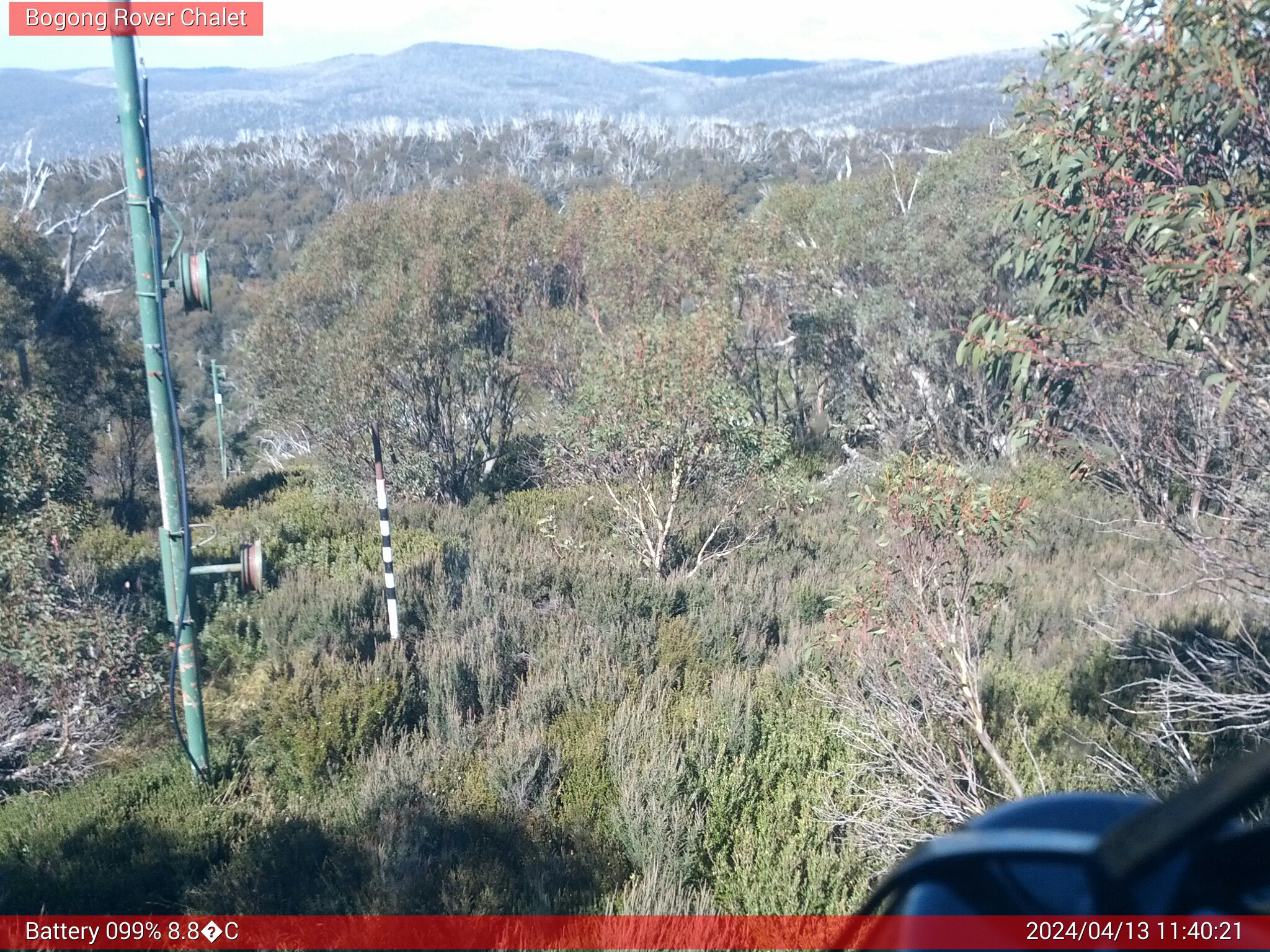 Bogong Web Cam 11:40am Saturday 13th of April 2024