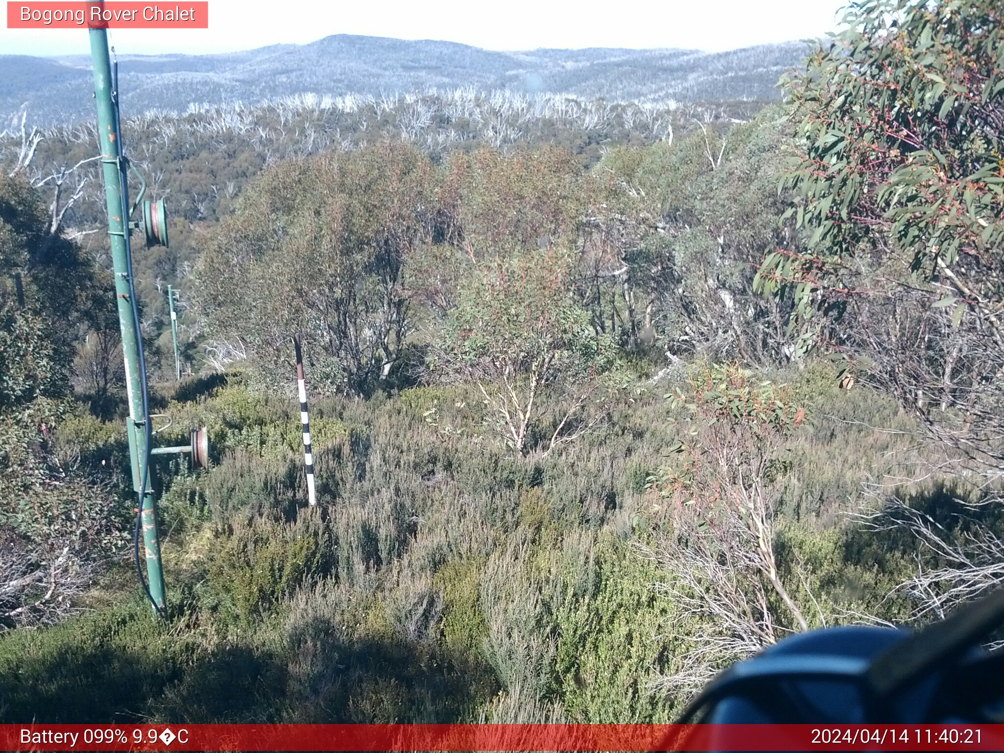 Bogong Web Cam 11:40am Sunday 14th of April 2024