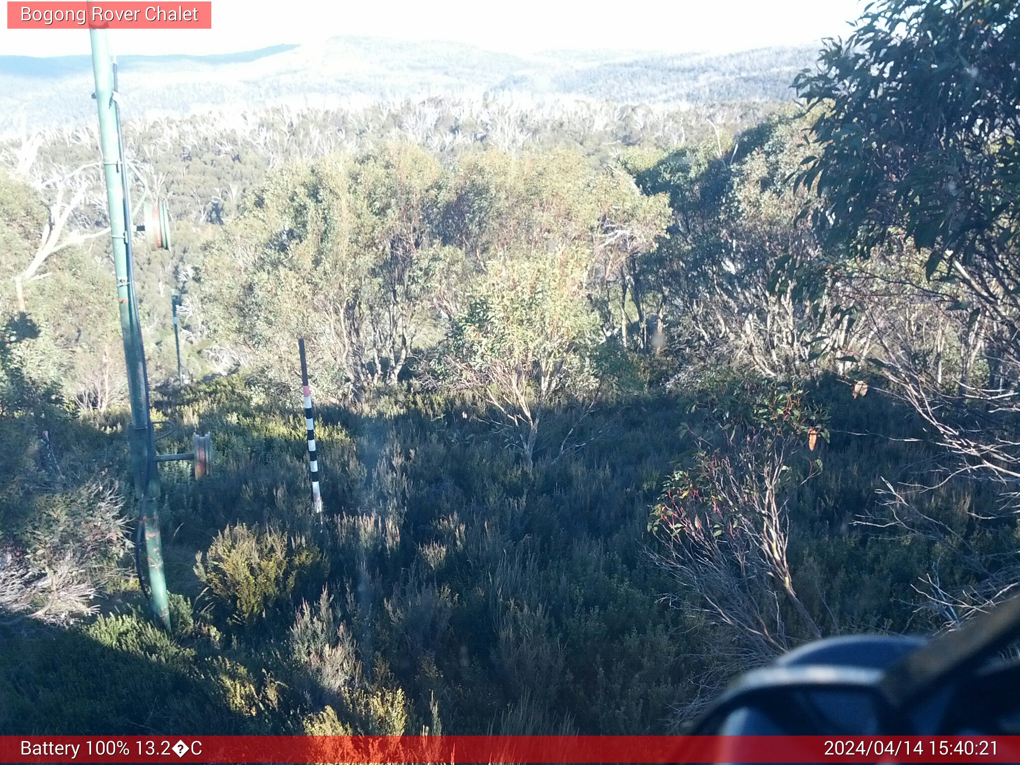 Bogong Web Cam 3:40pm Sunday 14th of April 2024