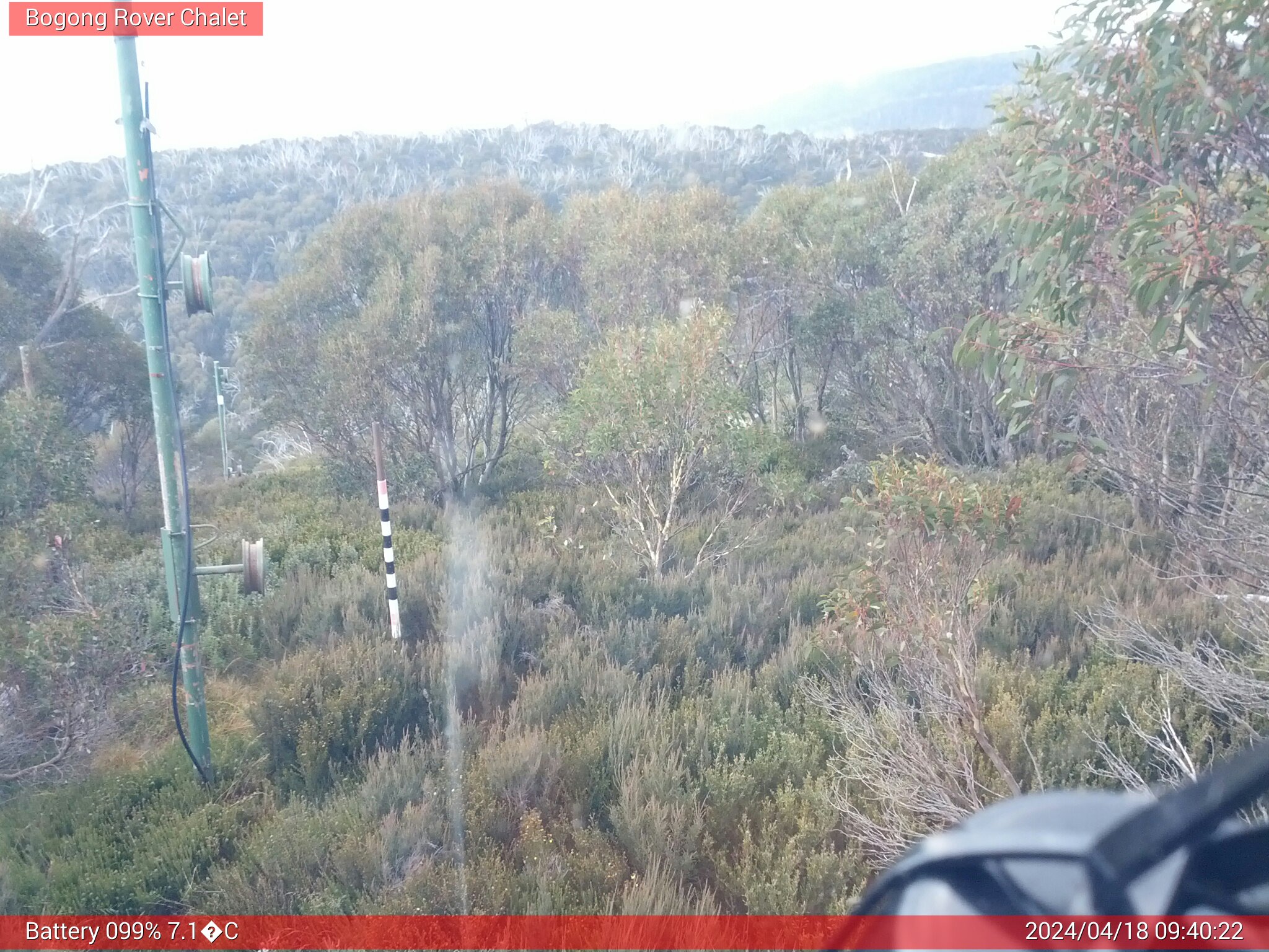 Bogong Web Cam 9:40am Thursday 18th of April 2024