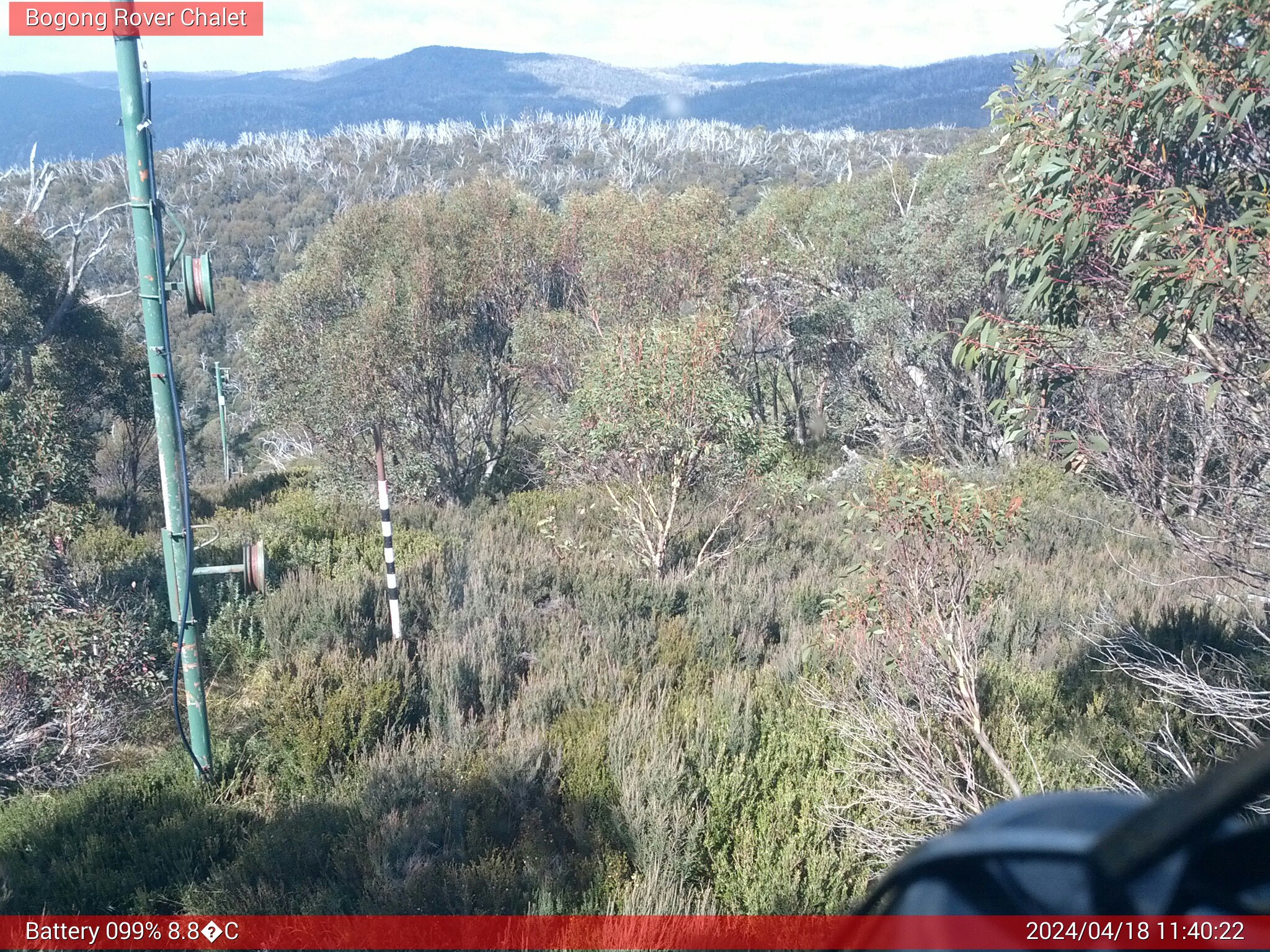 Bogong Web Cam 11:40am Thursday 18th of April 2024