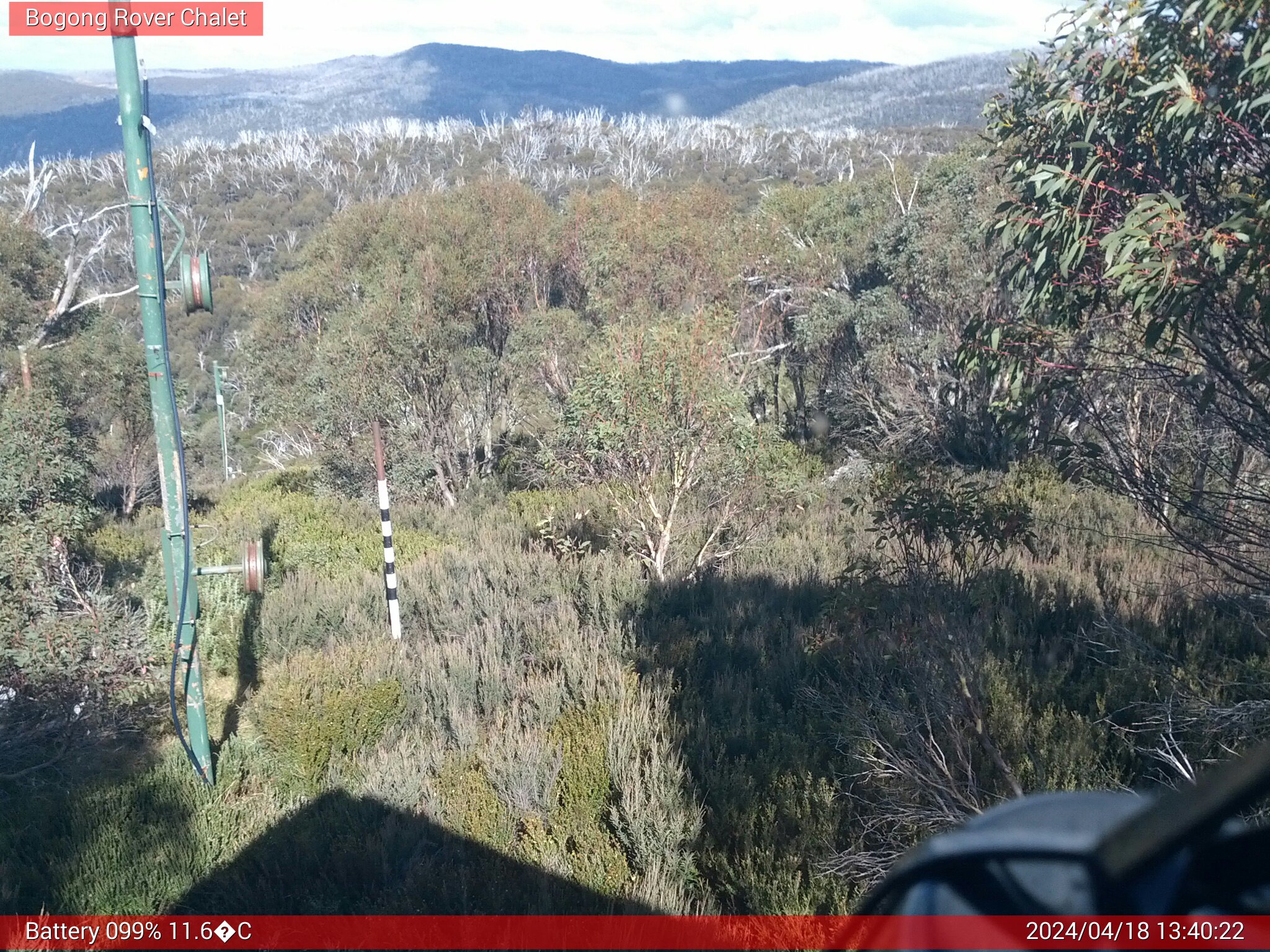 Bogong Web Cam 1:40pm Thursday 18th of April 2024