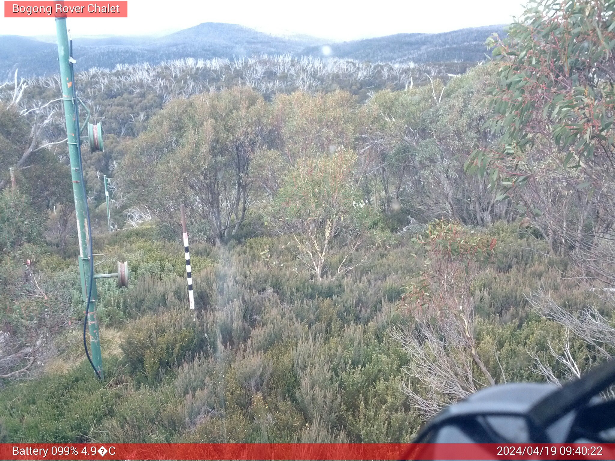 Bogong Web Cam 9:40am Friday 19th of April 2024