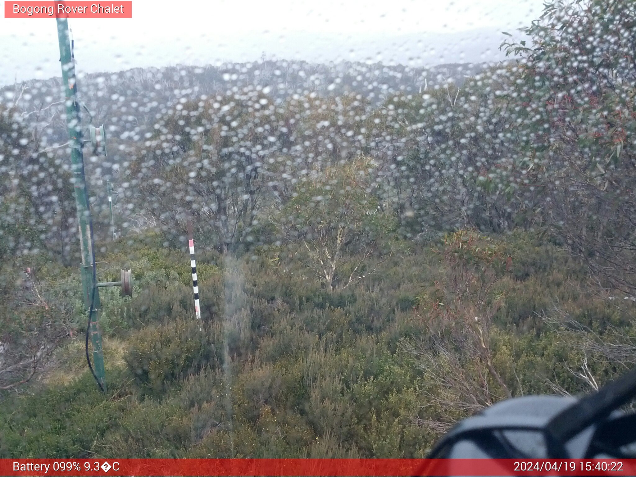 Bogong Web Cam 3:40pm Friday 19th of April 2024