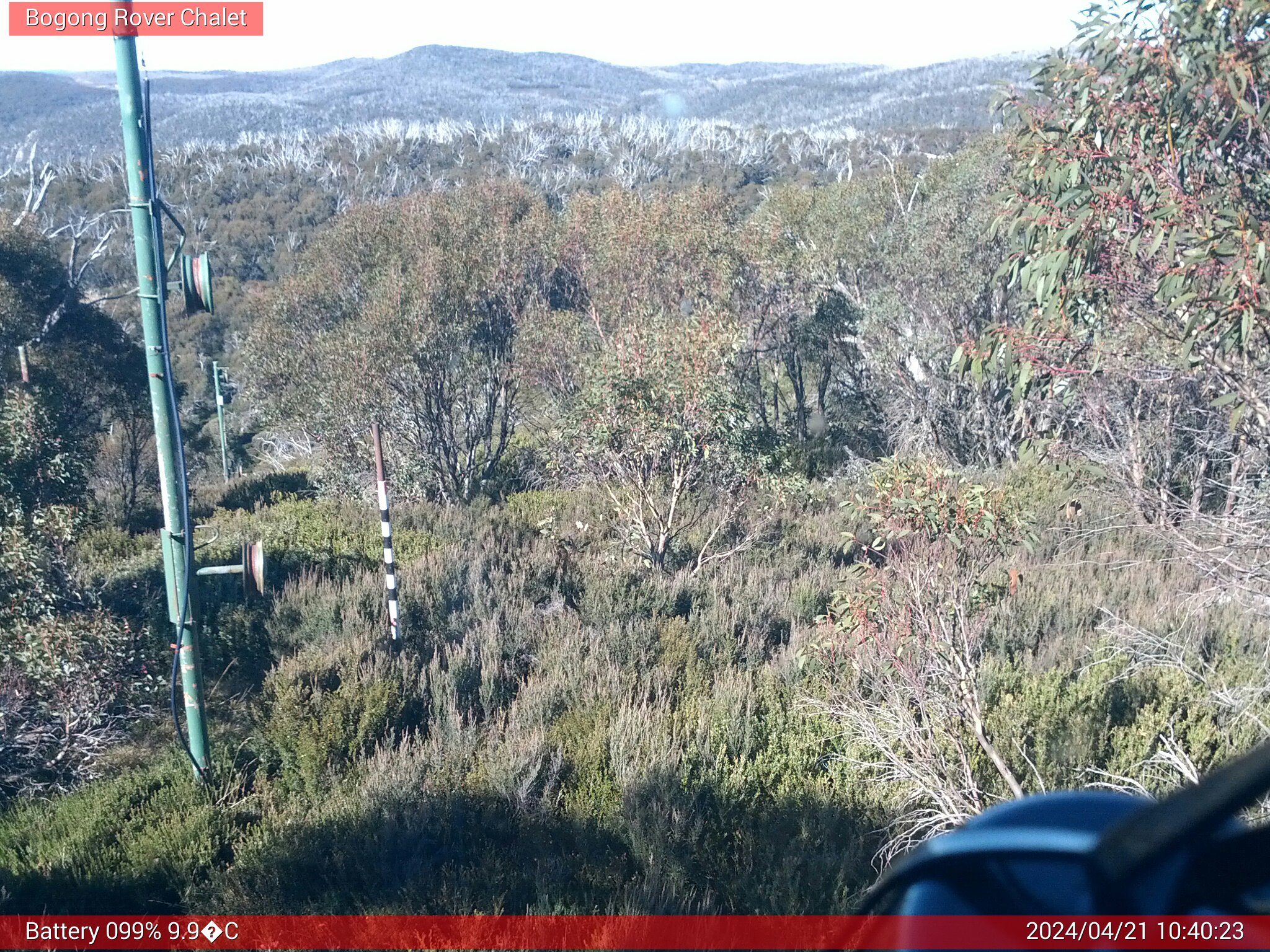 Bogong Web Cam 10:40am Sunday 21st of April 2024