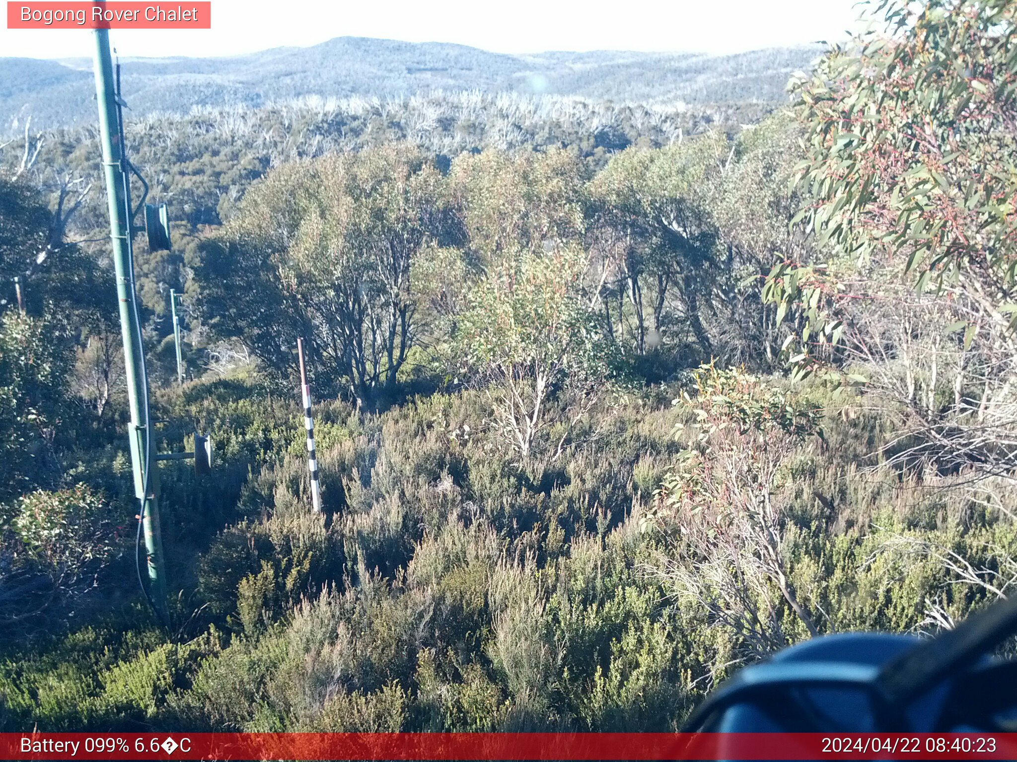 Bogong Web Cam 8:40am Monday 22nd of April 2024