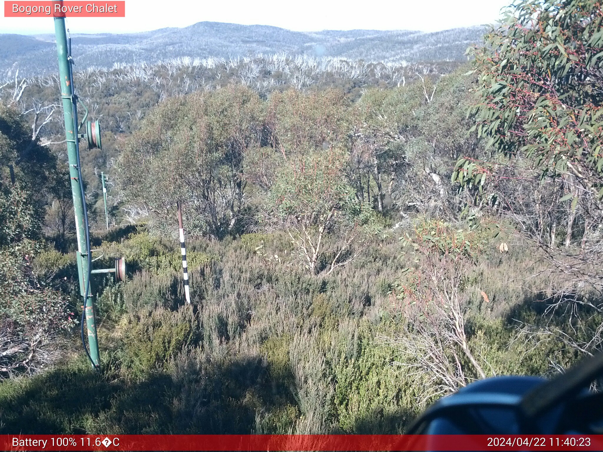 Bogong Web Cam 11:40am Monday 22nd of April 2024