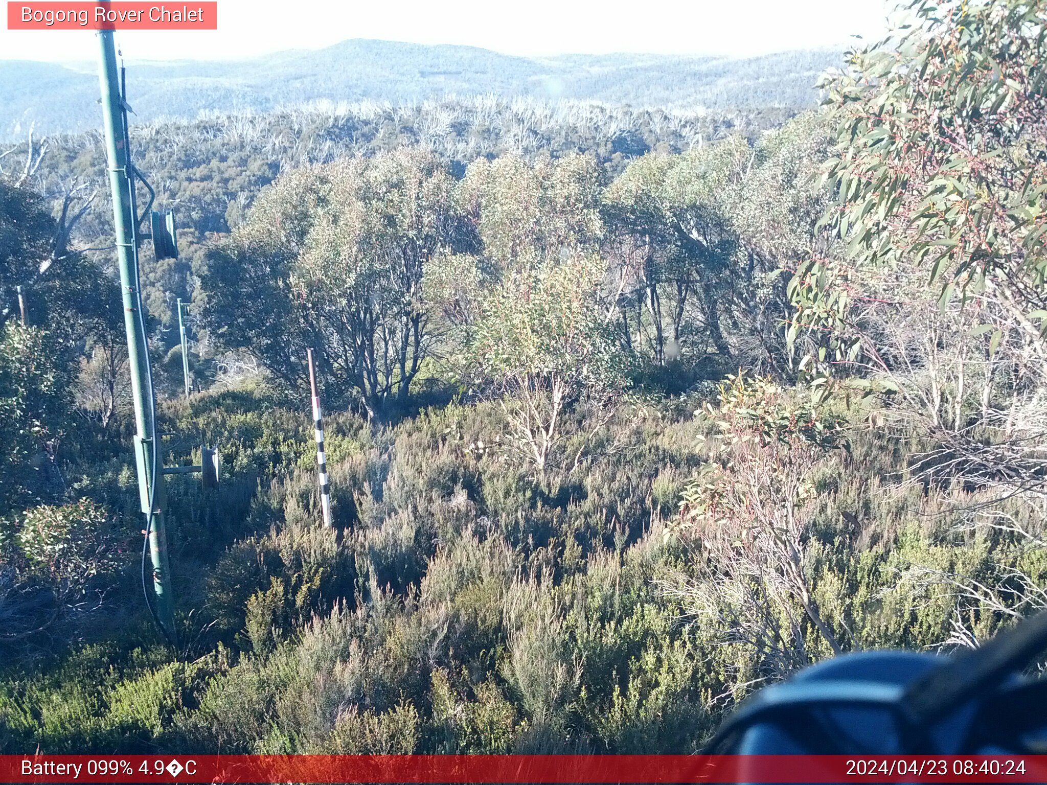 Bogong Web Cam 8:40am Tuesday 23rd of April 2024