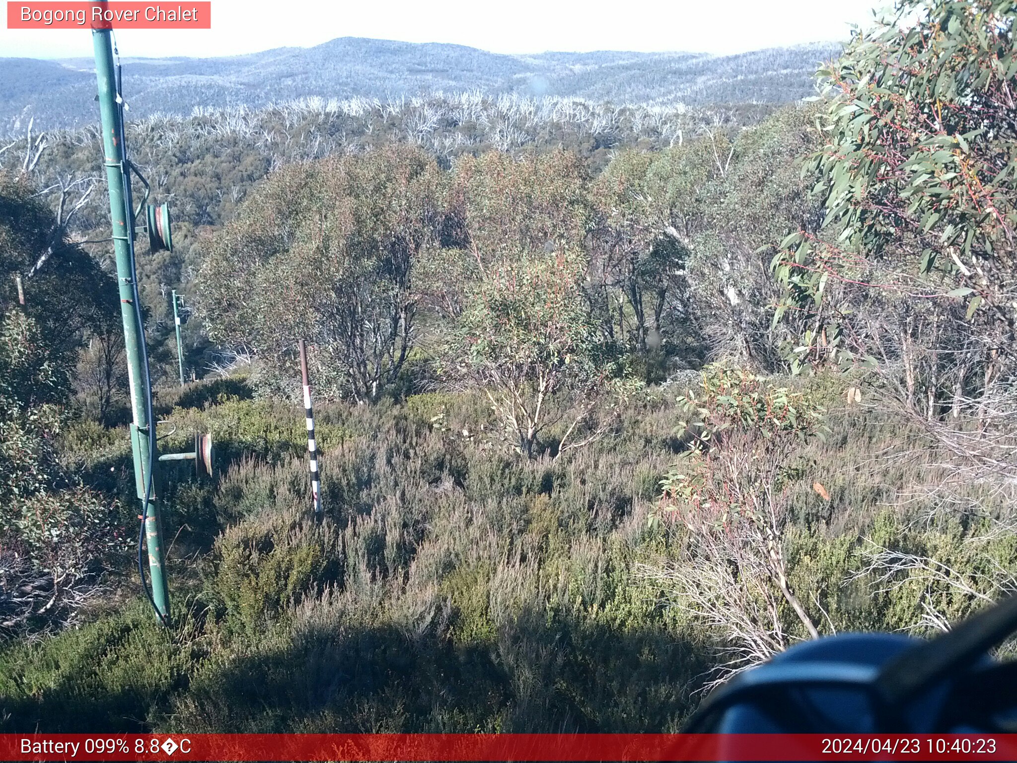 Bogong Web Cam 10:40am Tuesday 23rd of April 2024