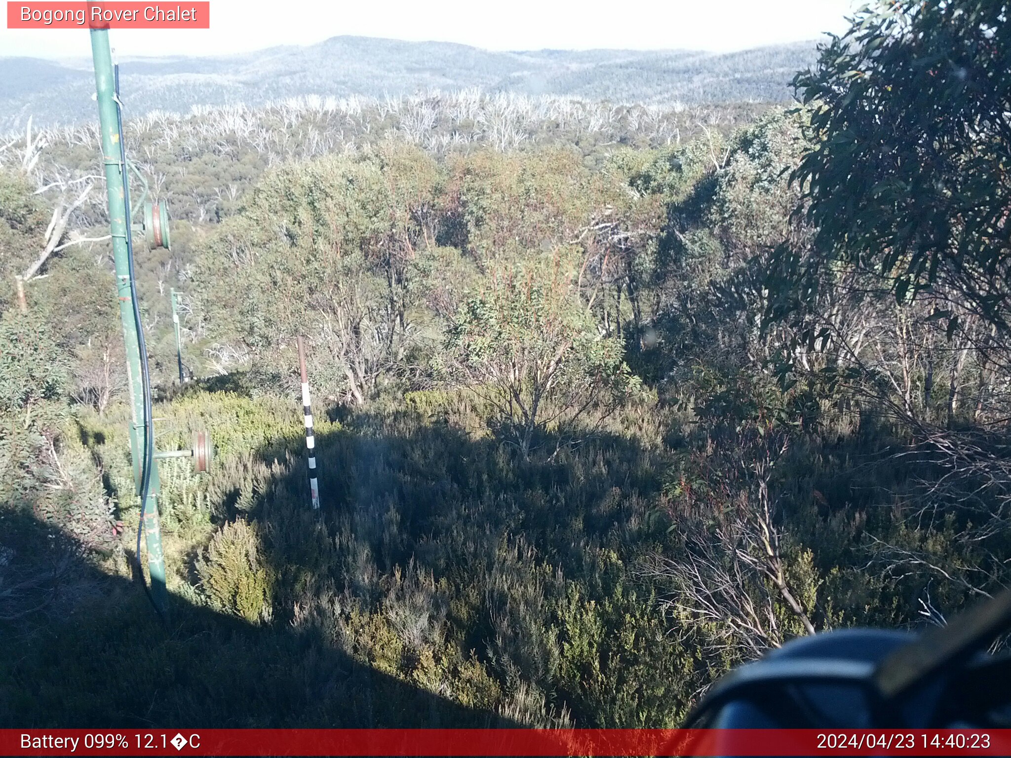 Bogong Web Cam 2:40pm Tuesday 23rd of April 2024