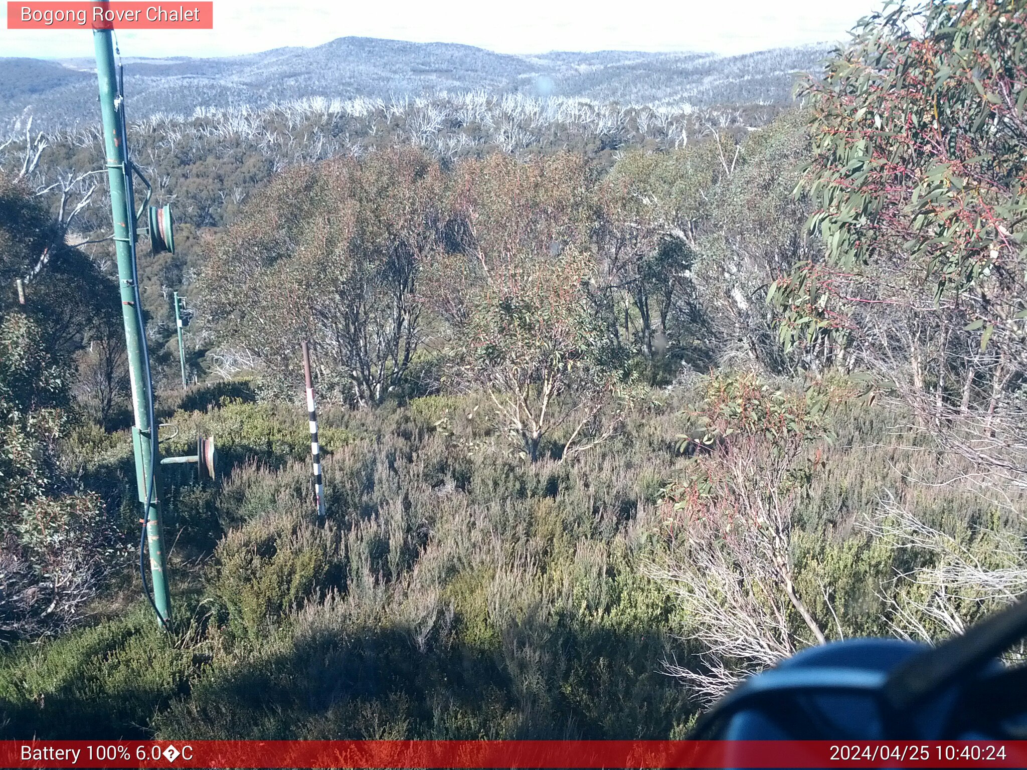 Bogong Web Cam 10:40am Thursday 25th of April 2024