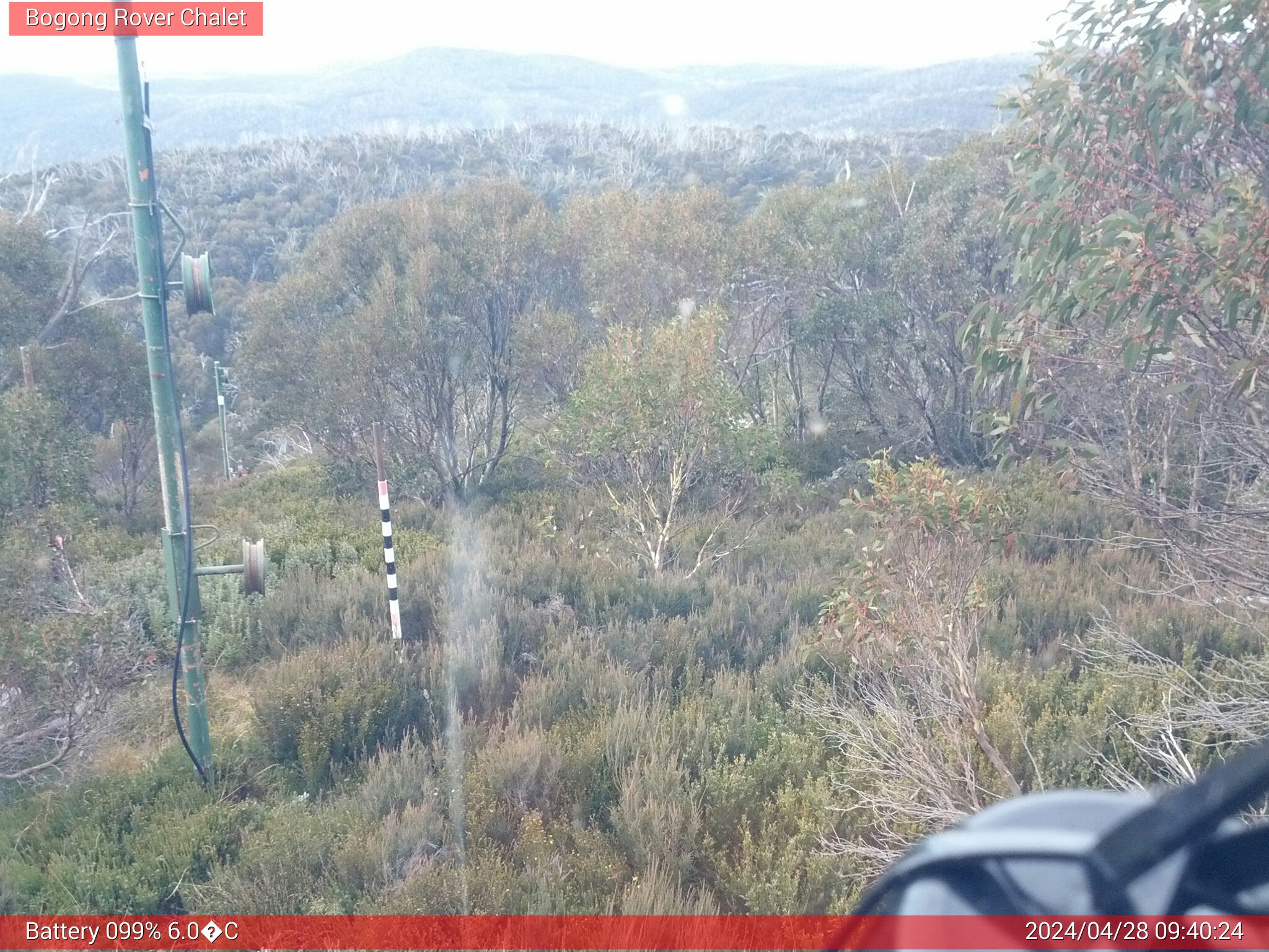 Bogong Web Cam 9:40am Sunday 28th of April 2024