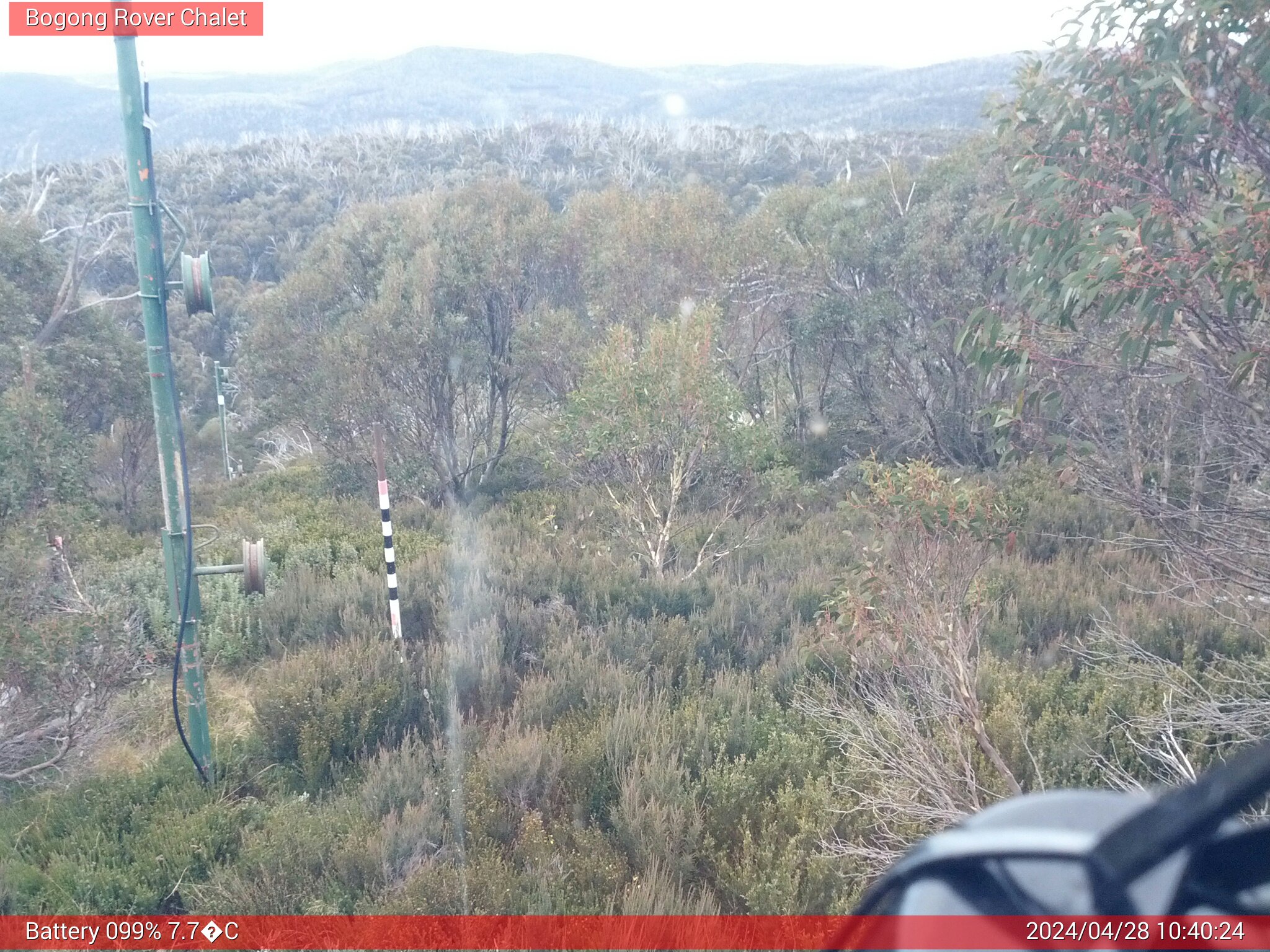 Bogong Web Cam 10:40am Sunday 28th of April 2024