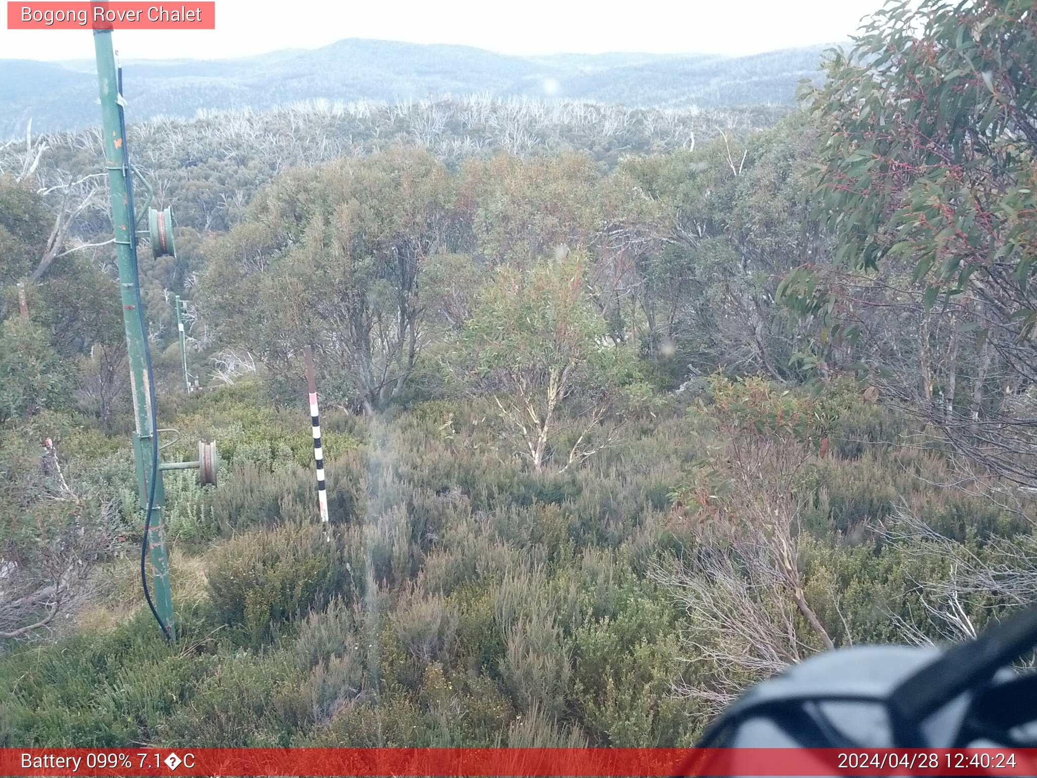 Bogong Web Cam 12:40pm Sunday 28th of April 2024