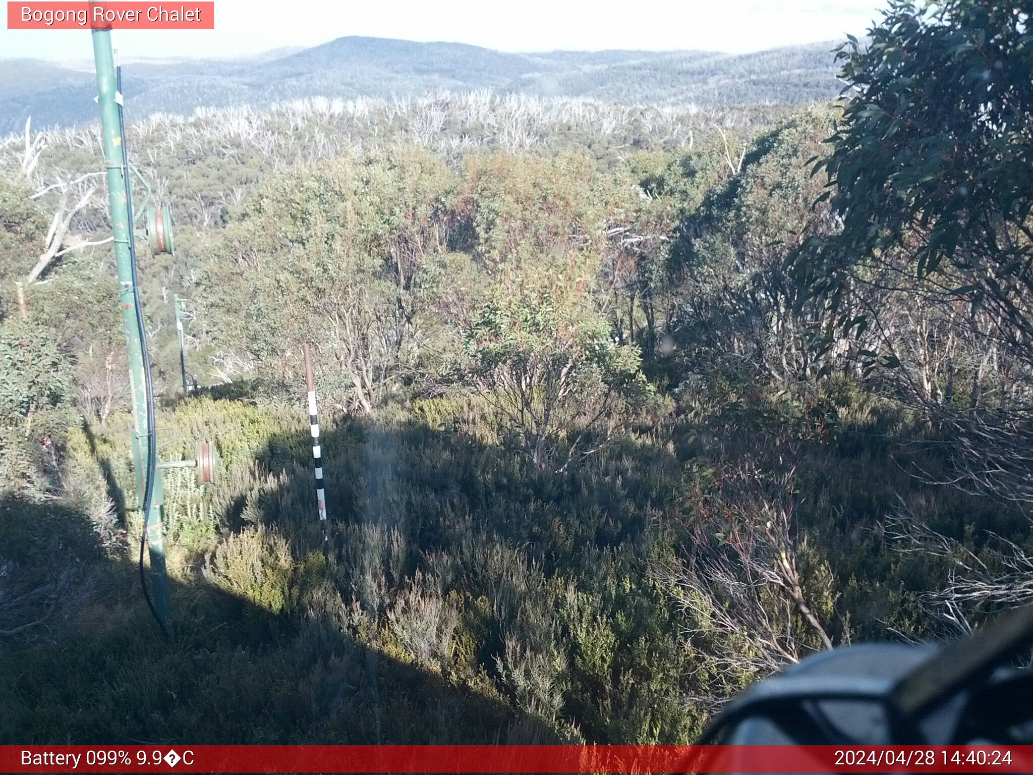 Bogong Web Cam 2:40pm Sunday 28th of April 2024