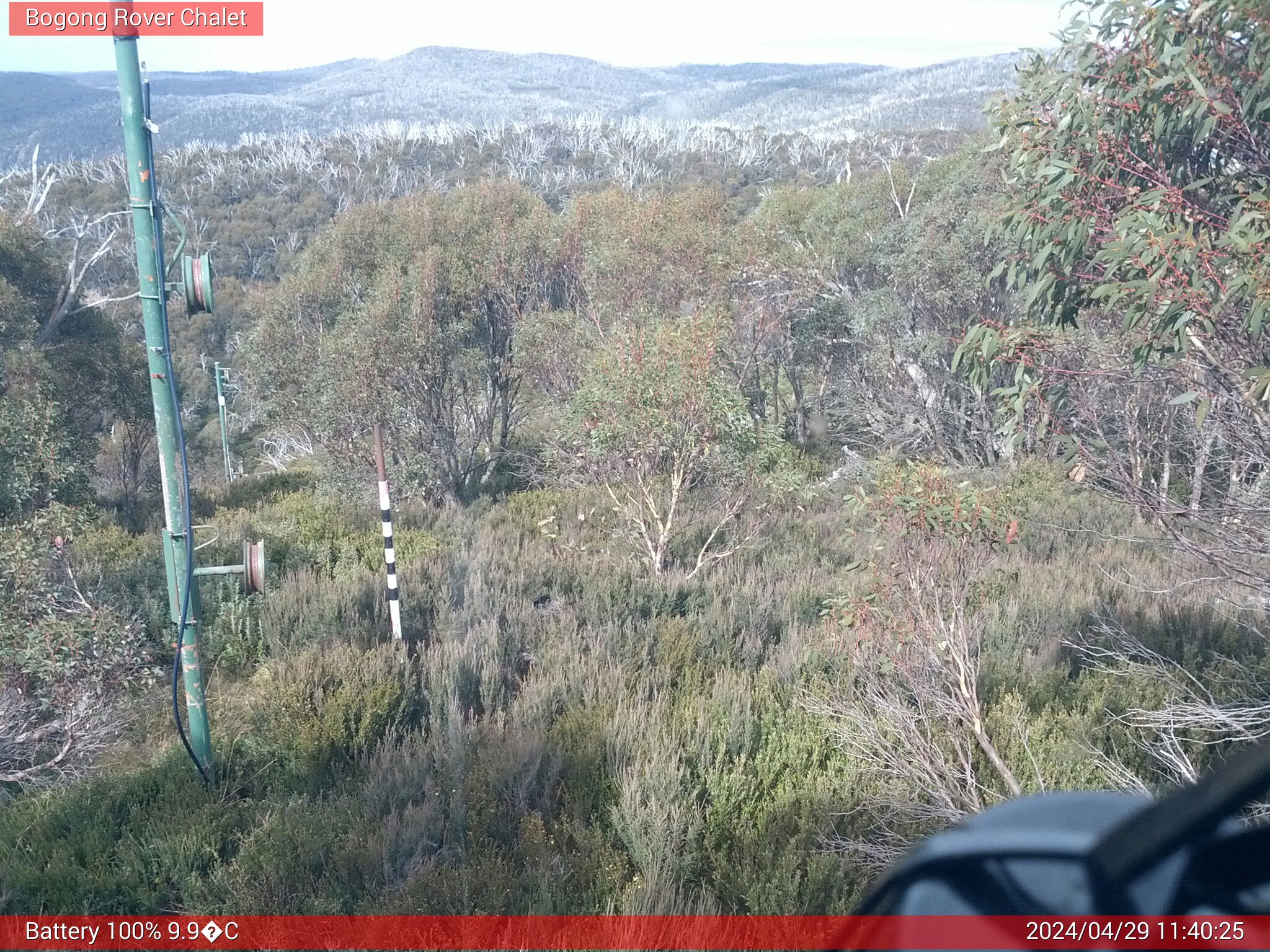 Bogong Web Cam 11:40am Monday 29th of April 2024