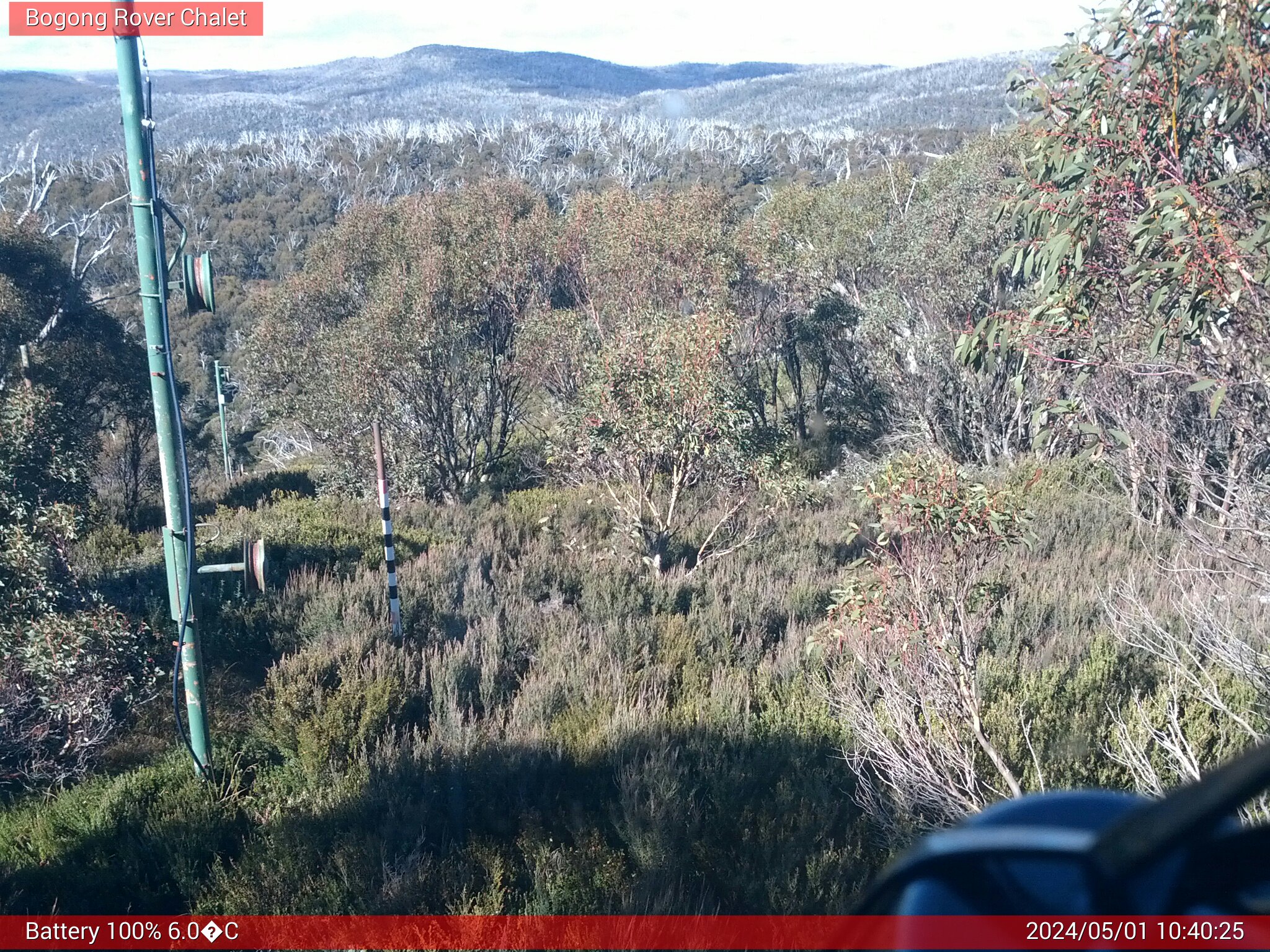 Bogong Web Cam 10:40am Wednesday 1st of May 2024