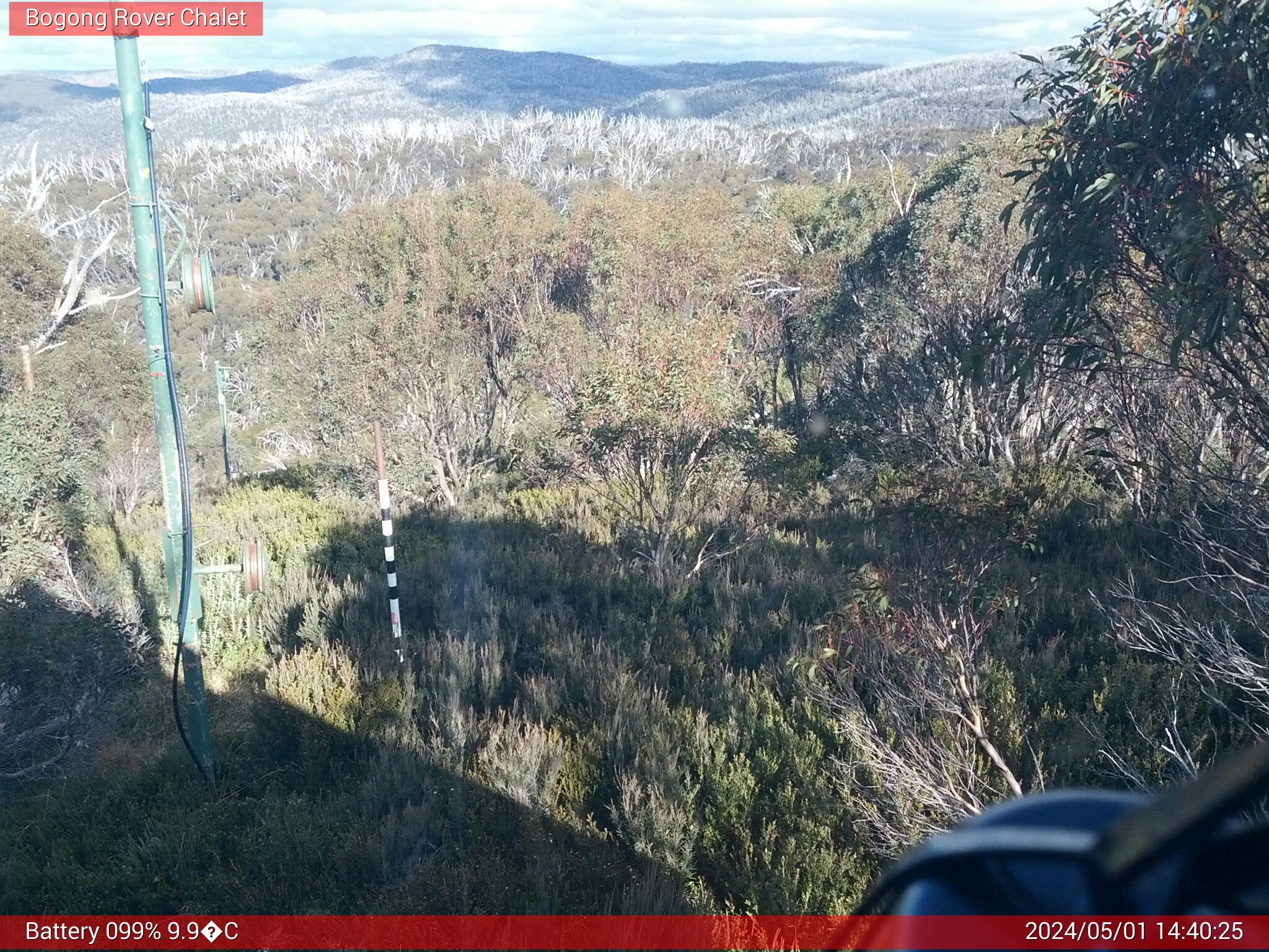 Bogong Web Cam 2:40pm Wednesday 1st of May 2024