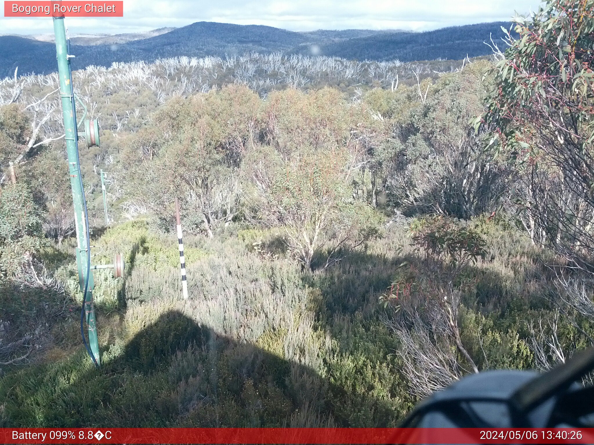 Bogong Web Cam 1:40pm Monday 6th of May 2024