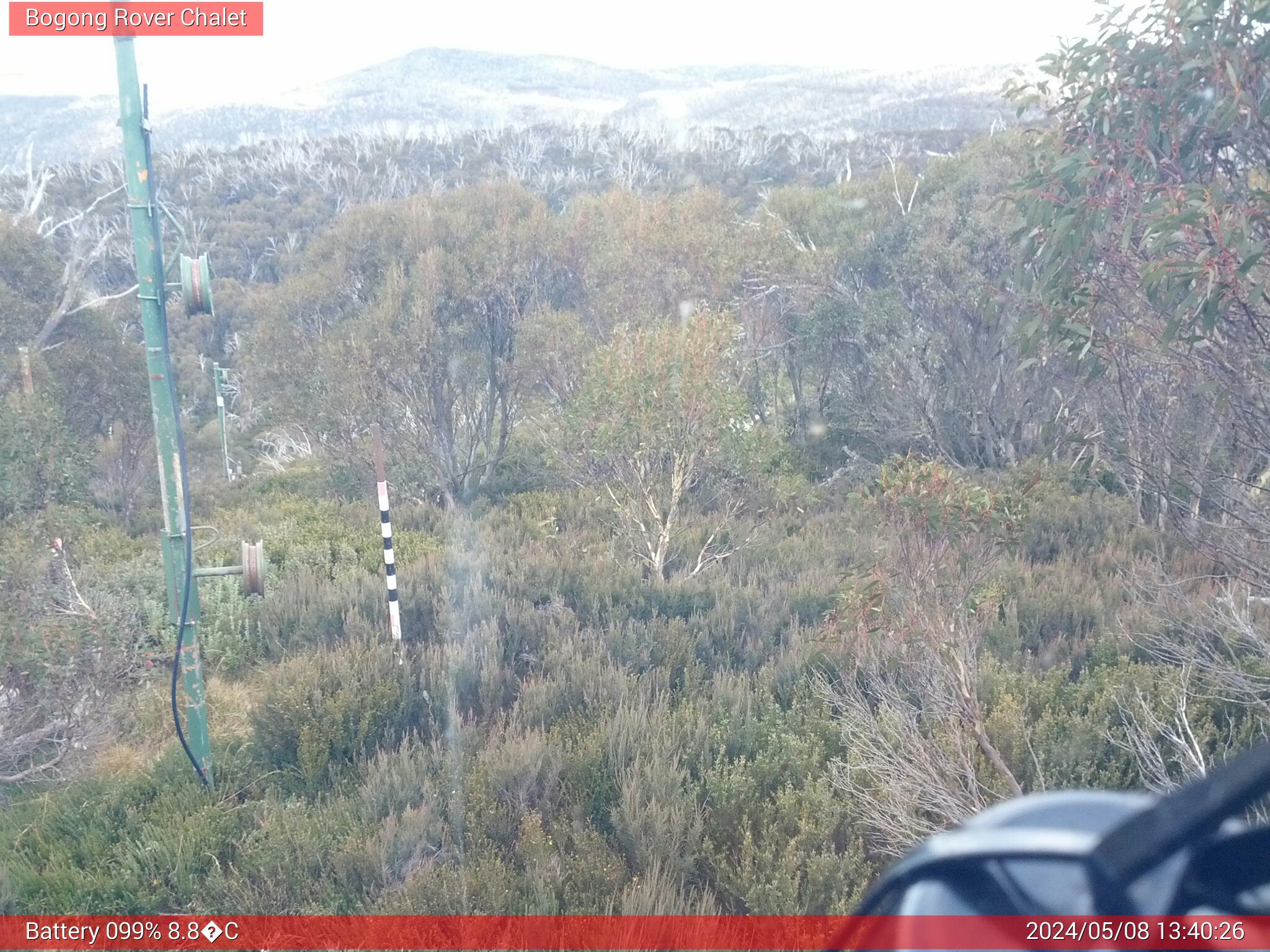 Bogong Web Cam 1:40pm Wednesday 8th of May 2024