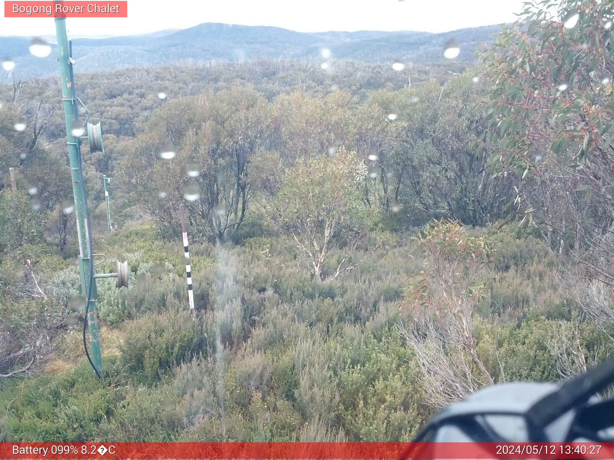 Bogong Web Cam 1:40pm Sunday 12th of May 2024