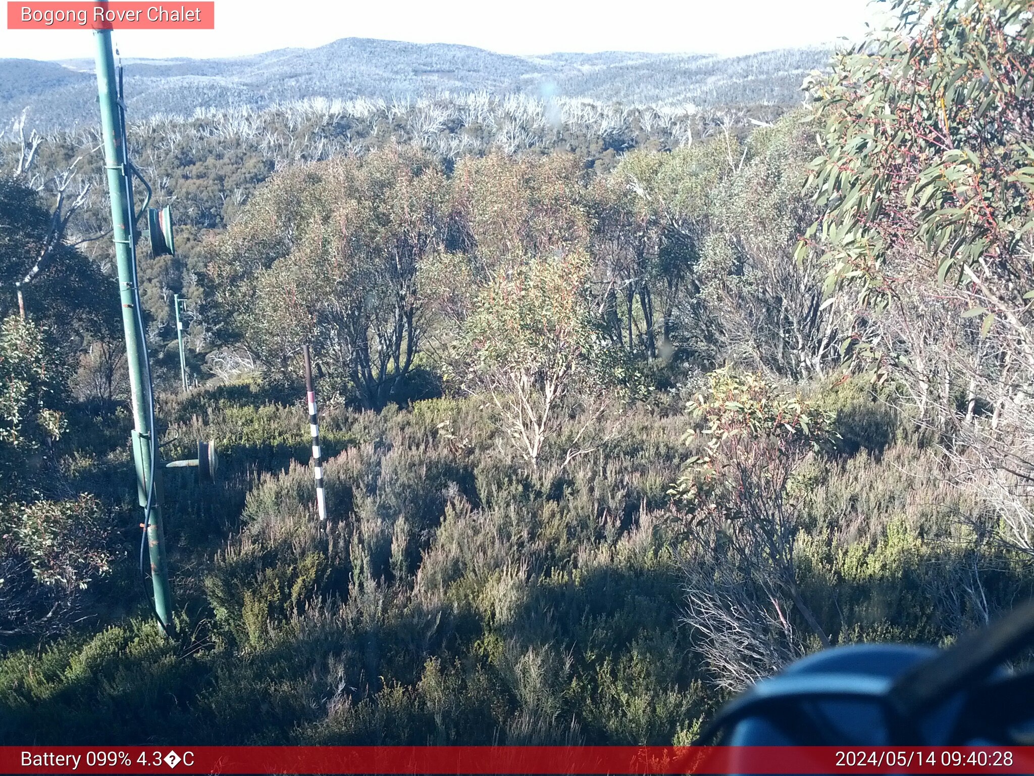 Bogong Web Cam 9:40am Tuesday 14th of May 2024