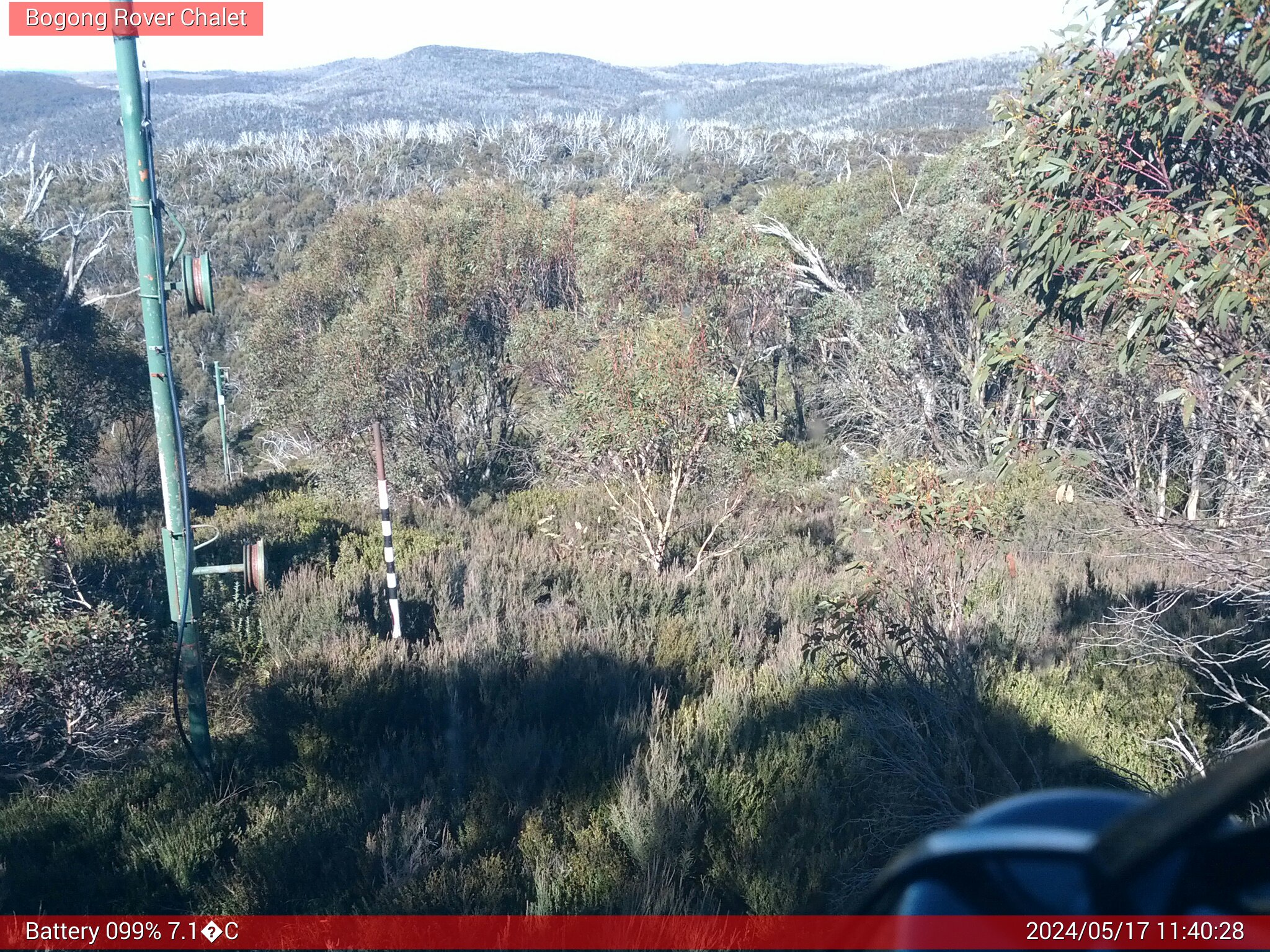 Bogong Web Cam 11:40am Friday 17th of May 2024