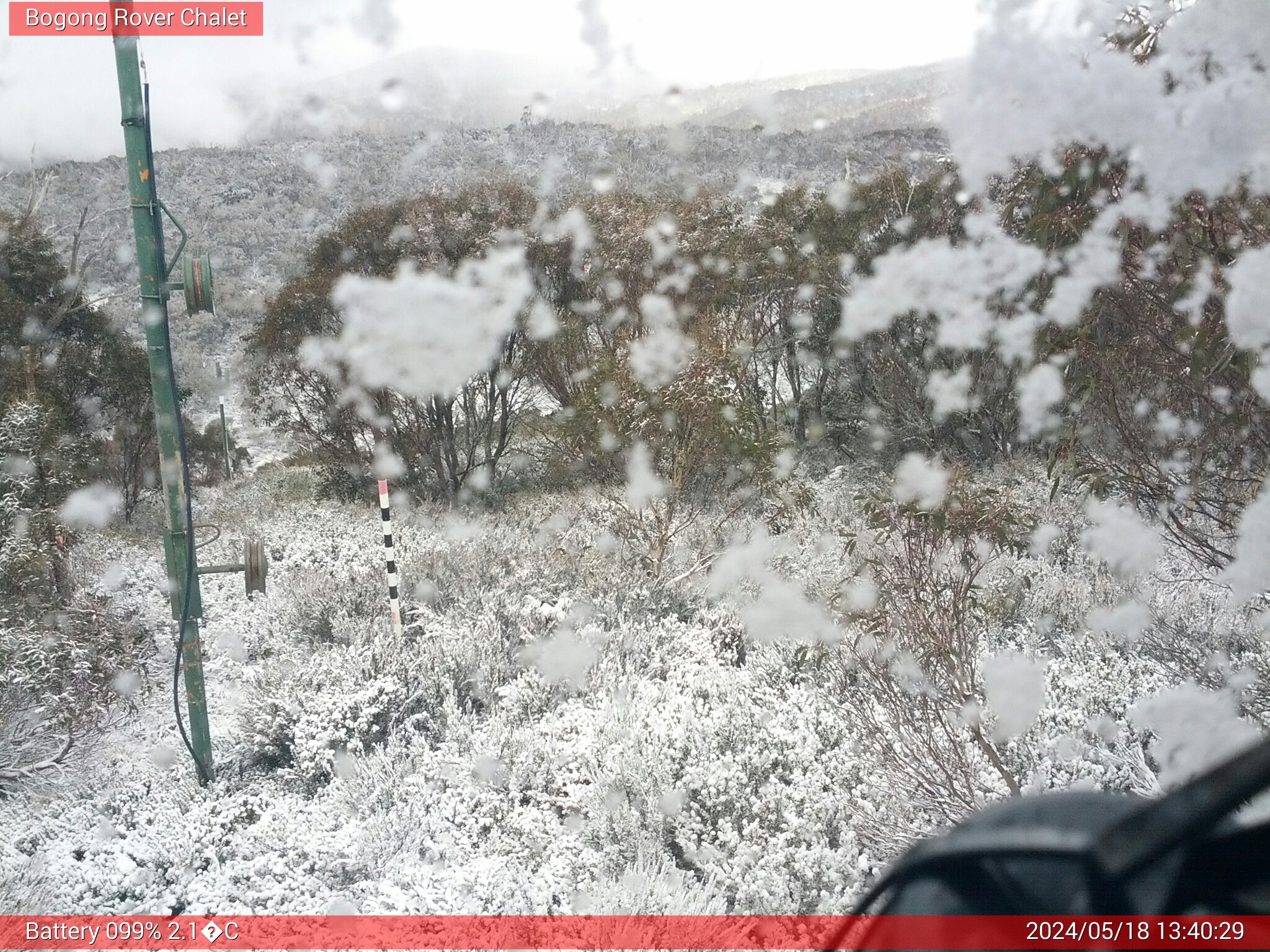 Bogong Web Cam 1:40pm Saturday 18th of May 2024