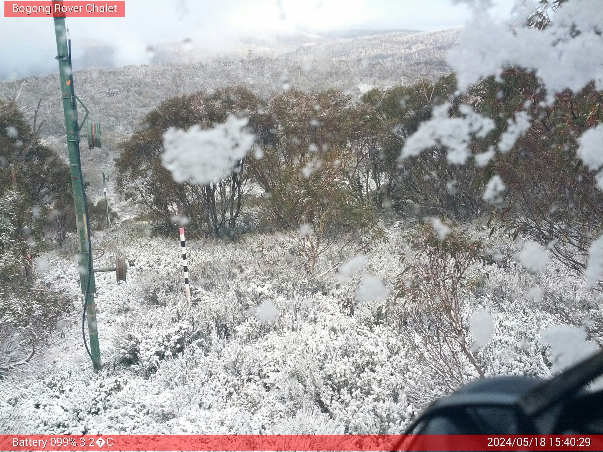 Bogong Web Cam 3:40pm Saturday 18th of May 2024