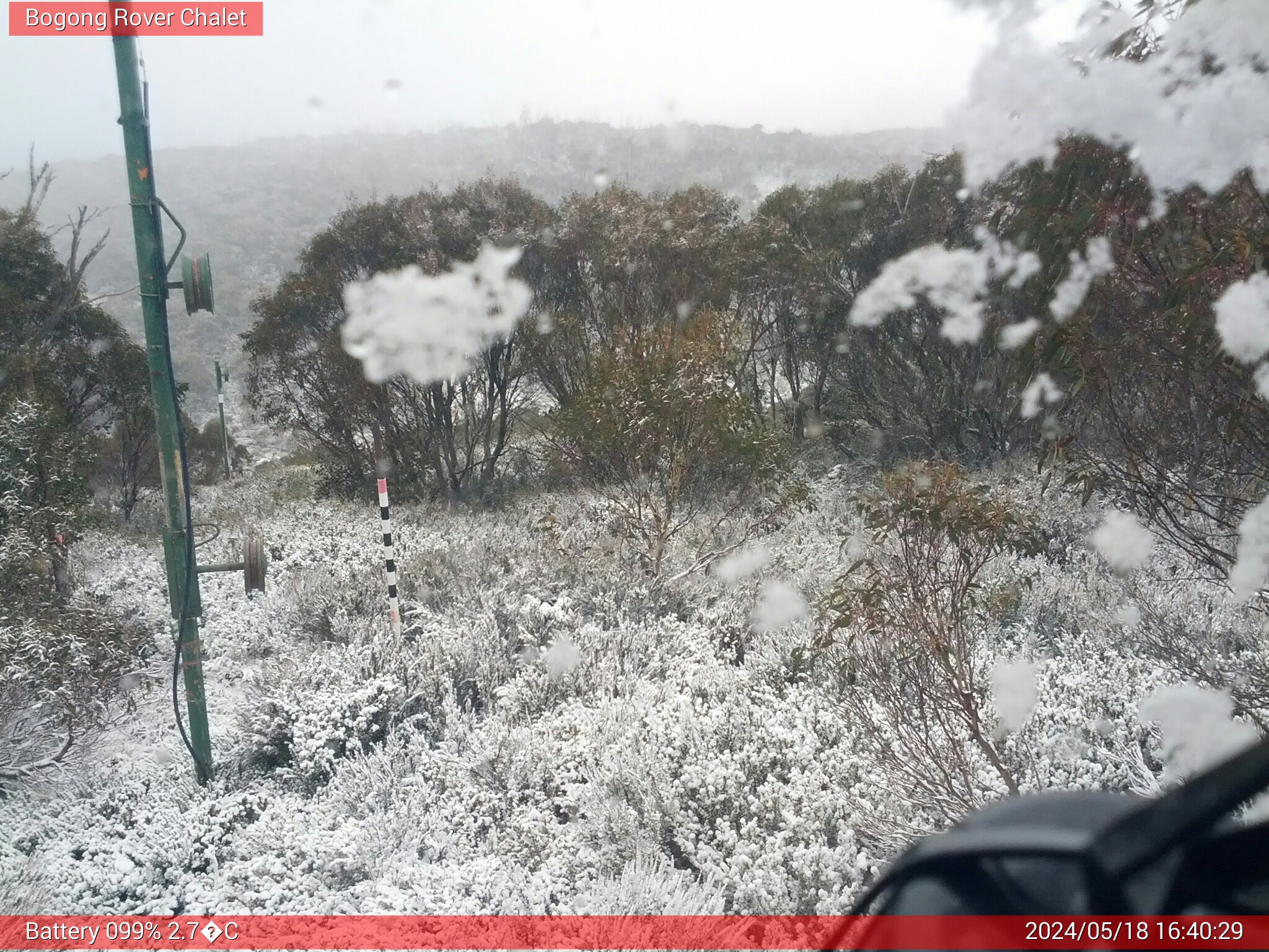 Bogong Web Cam 4:40pm Saturday 18th of May 2024