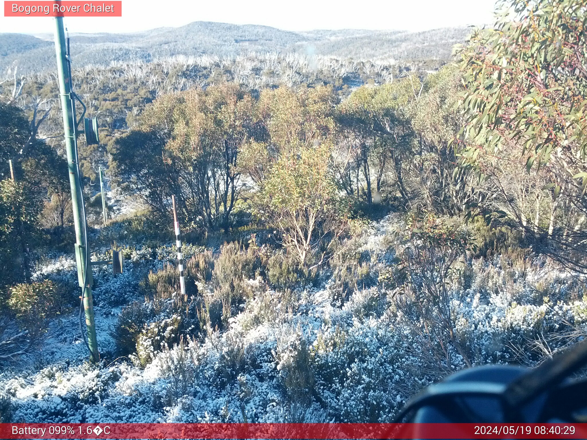 Bogong Web Cam 8:40am Sunday 19th of May 2024