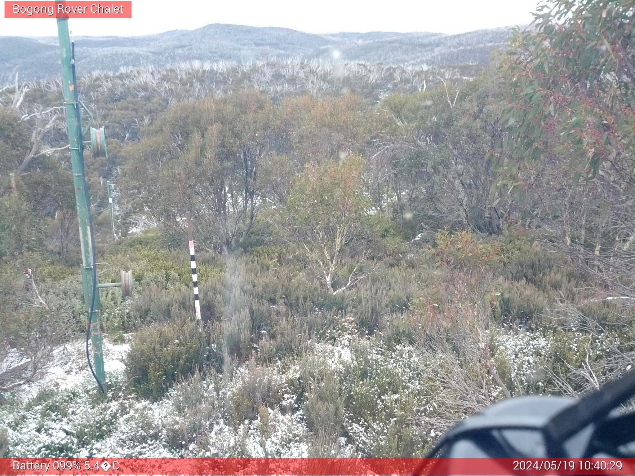 Bogong Web Cam 10:40am Sunday 19th of May 2024