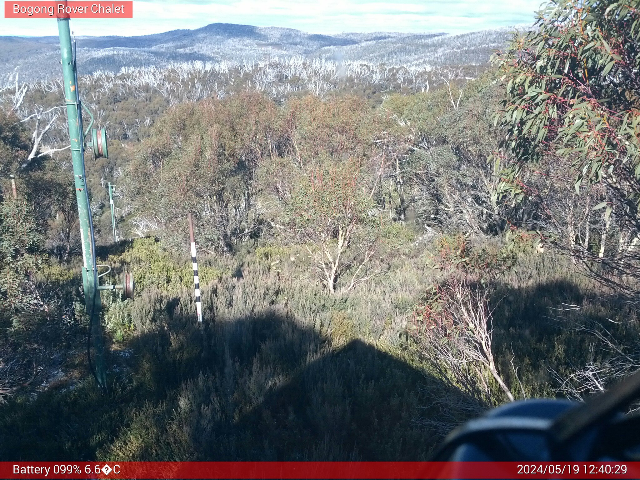 Bogong Web Cam 12:40pm Sunday 19th of May 2024